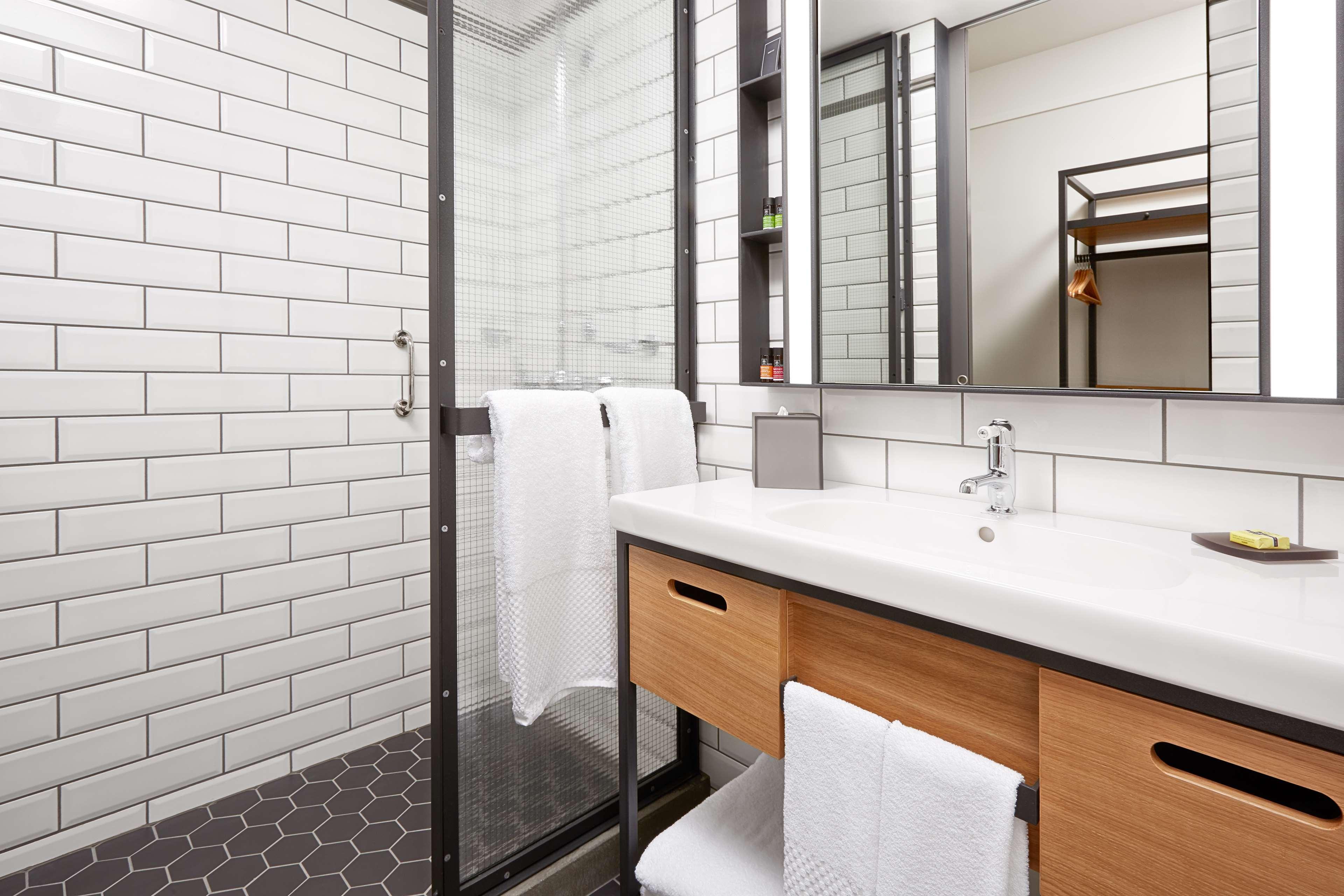 Double Queen Size Bed