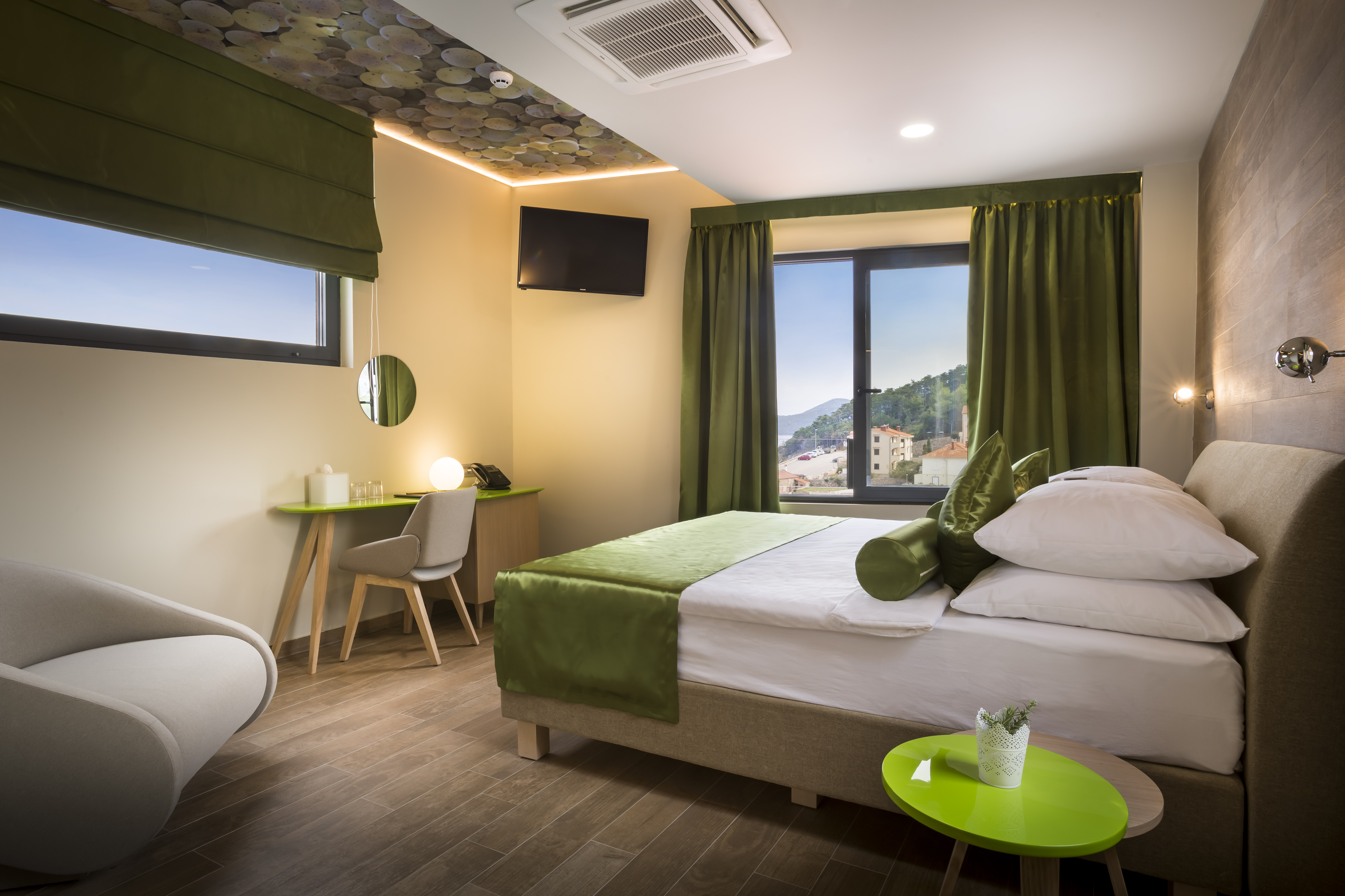 Family Room Side Sea View