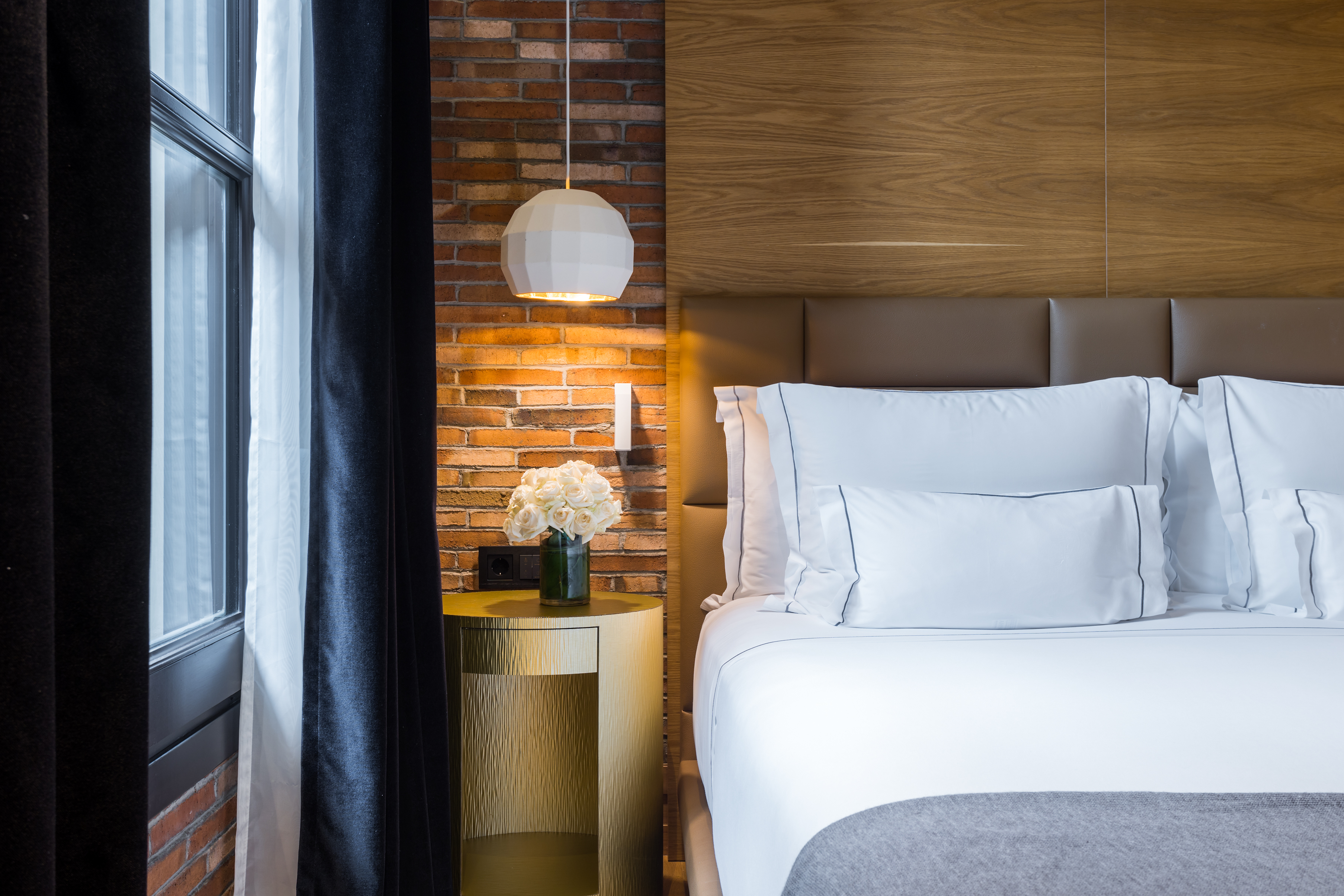 Junior Suite Inner-king Size Bed