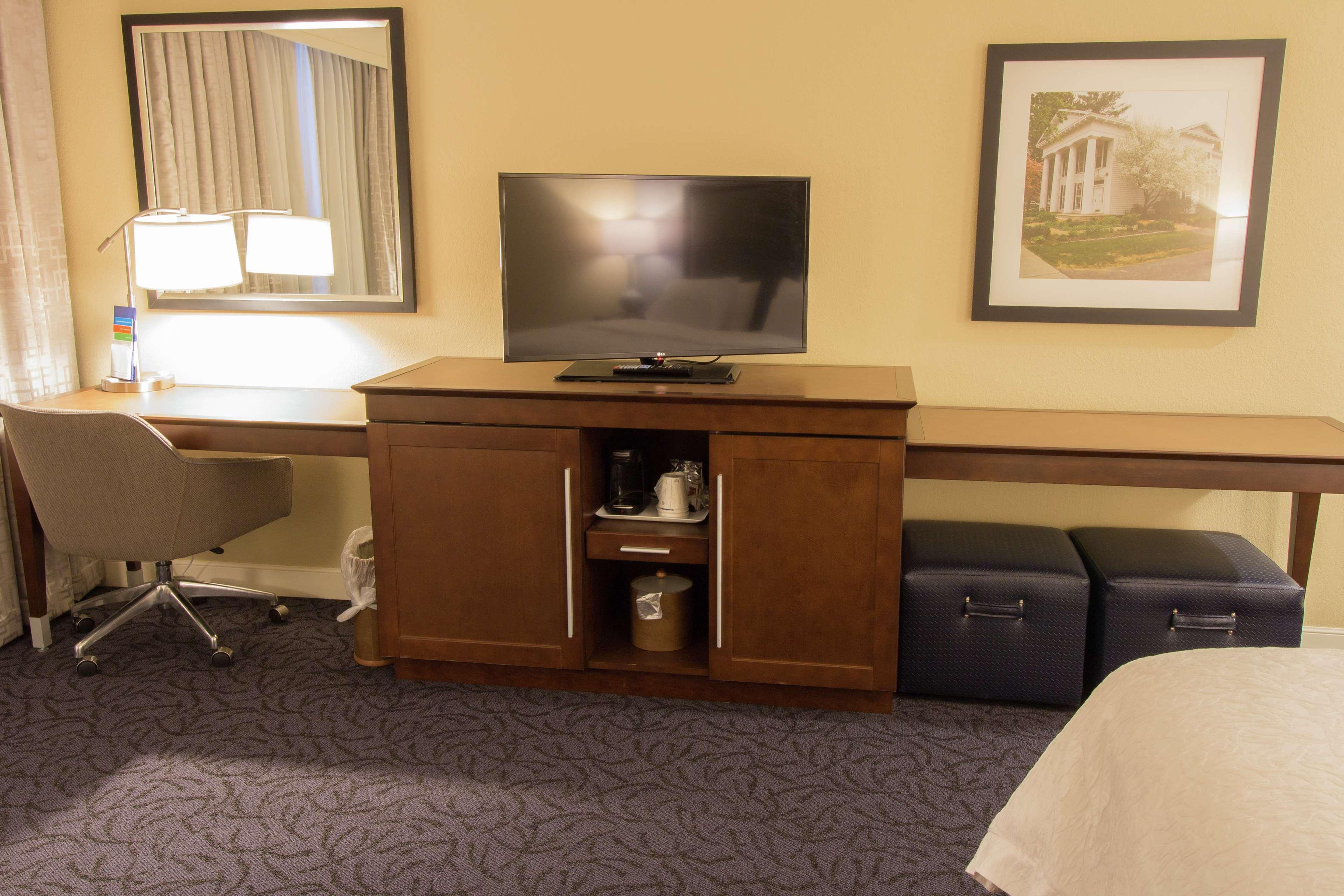 Double Two Queen Beds Non Smoking