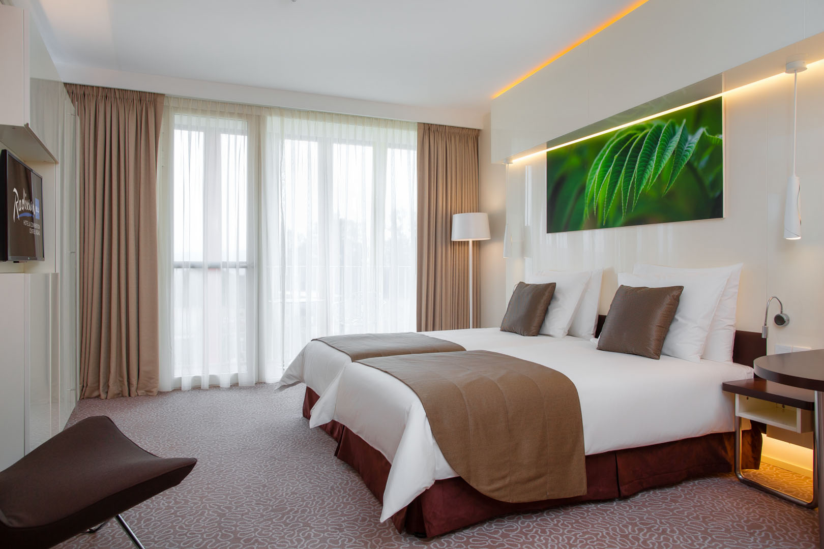 Double Superior with Views