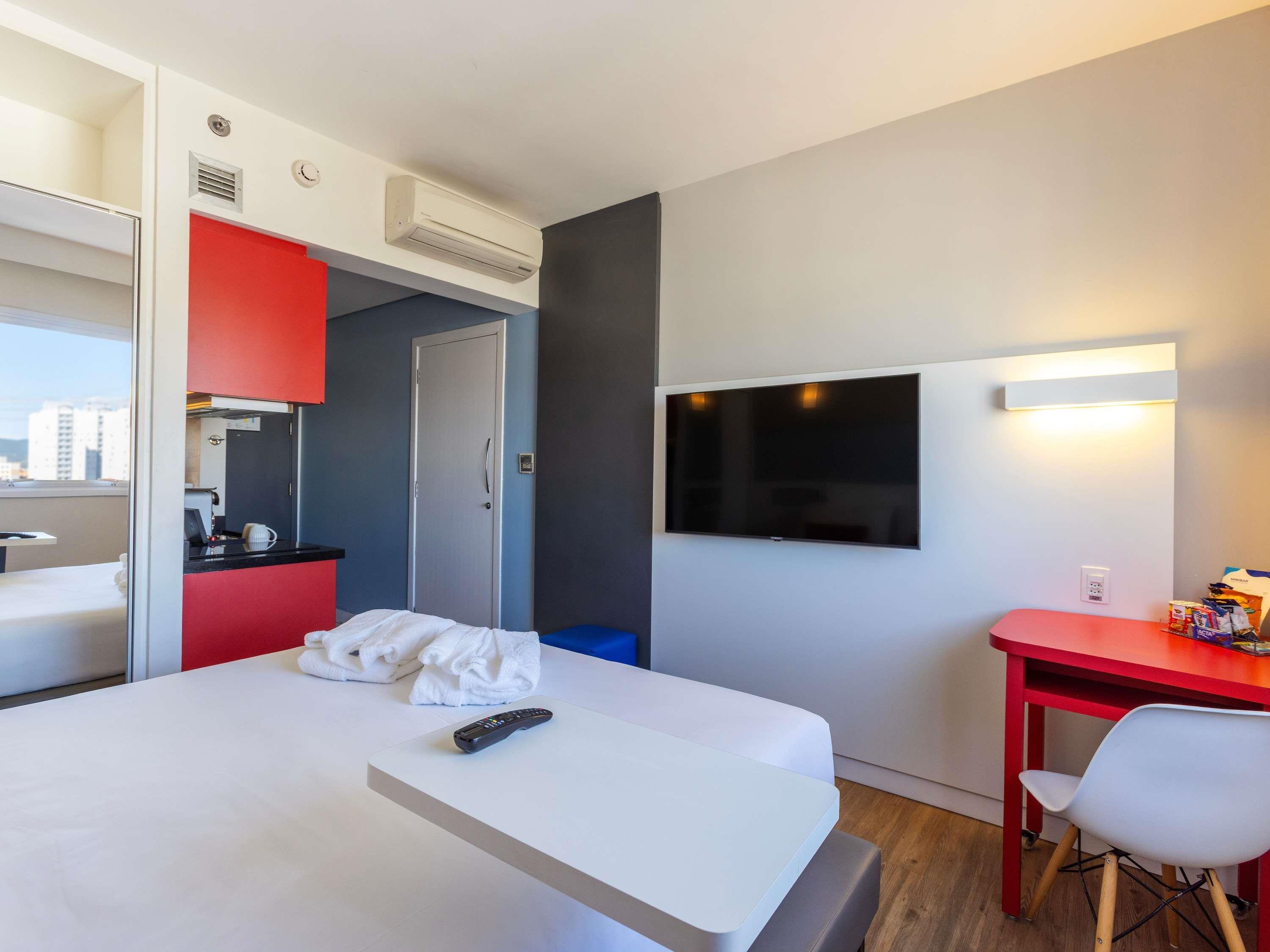 Apartment Superior Queen Bed