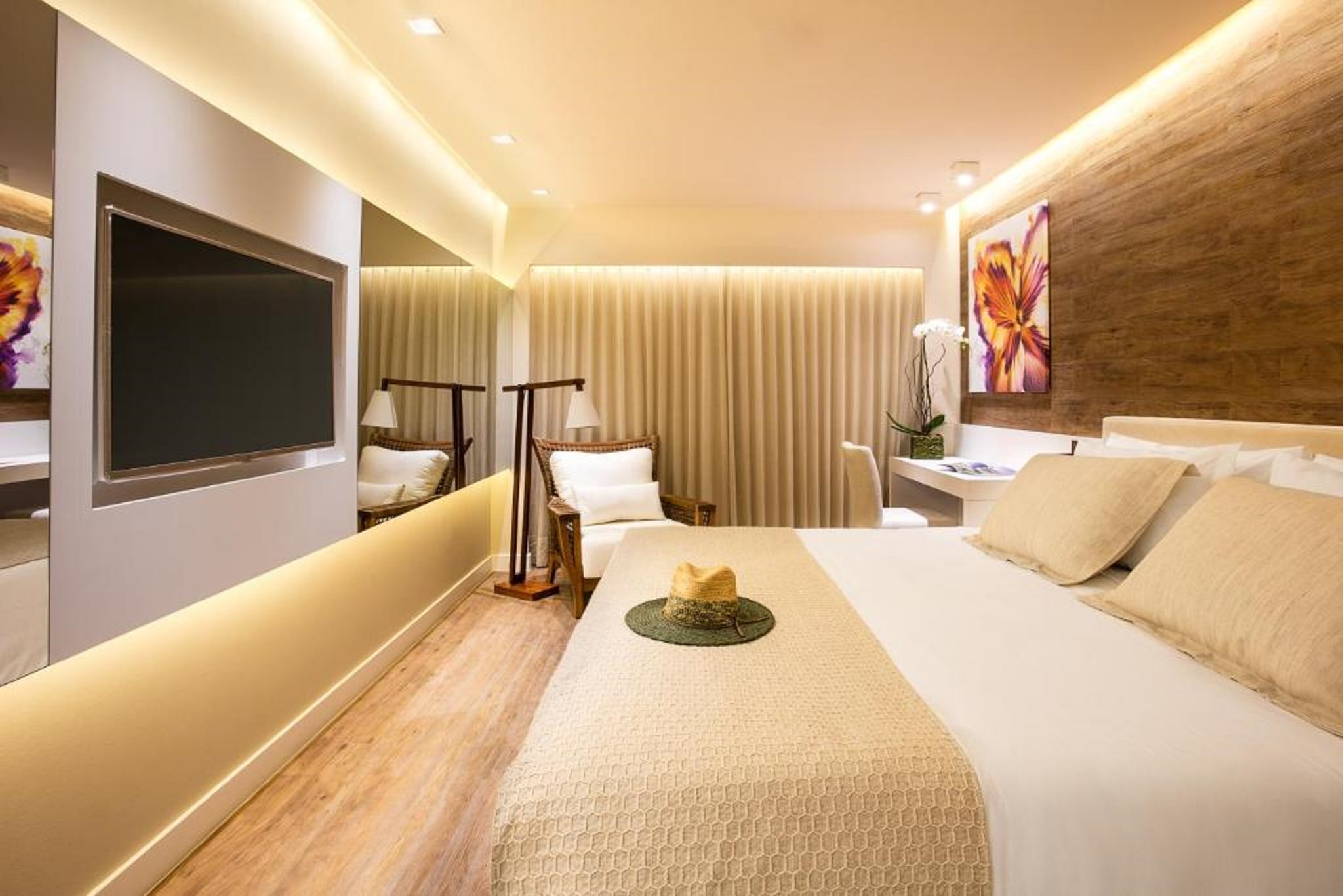 Double or Twin Deluxe