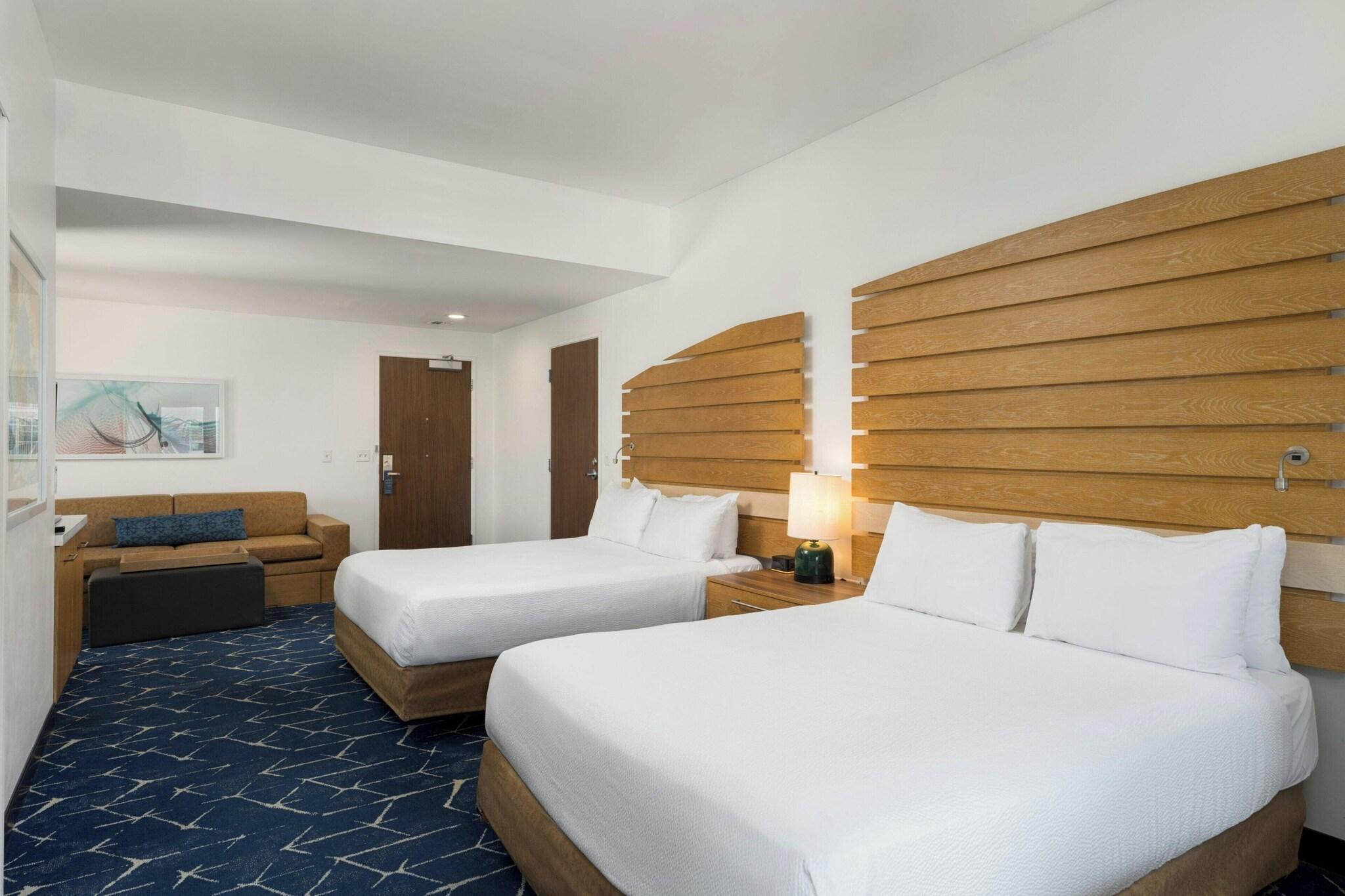 Studio King Size Bed