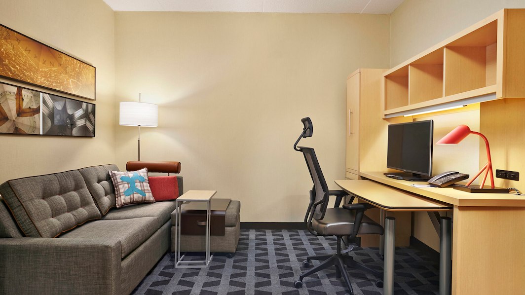 Studio King Size Bed