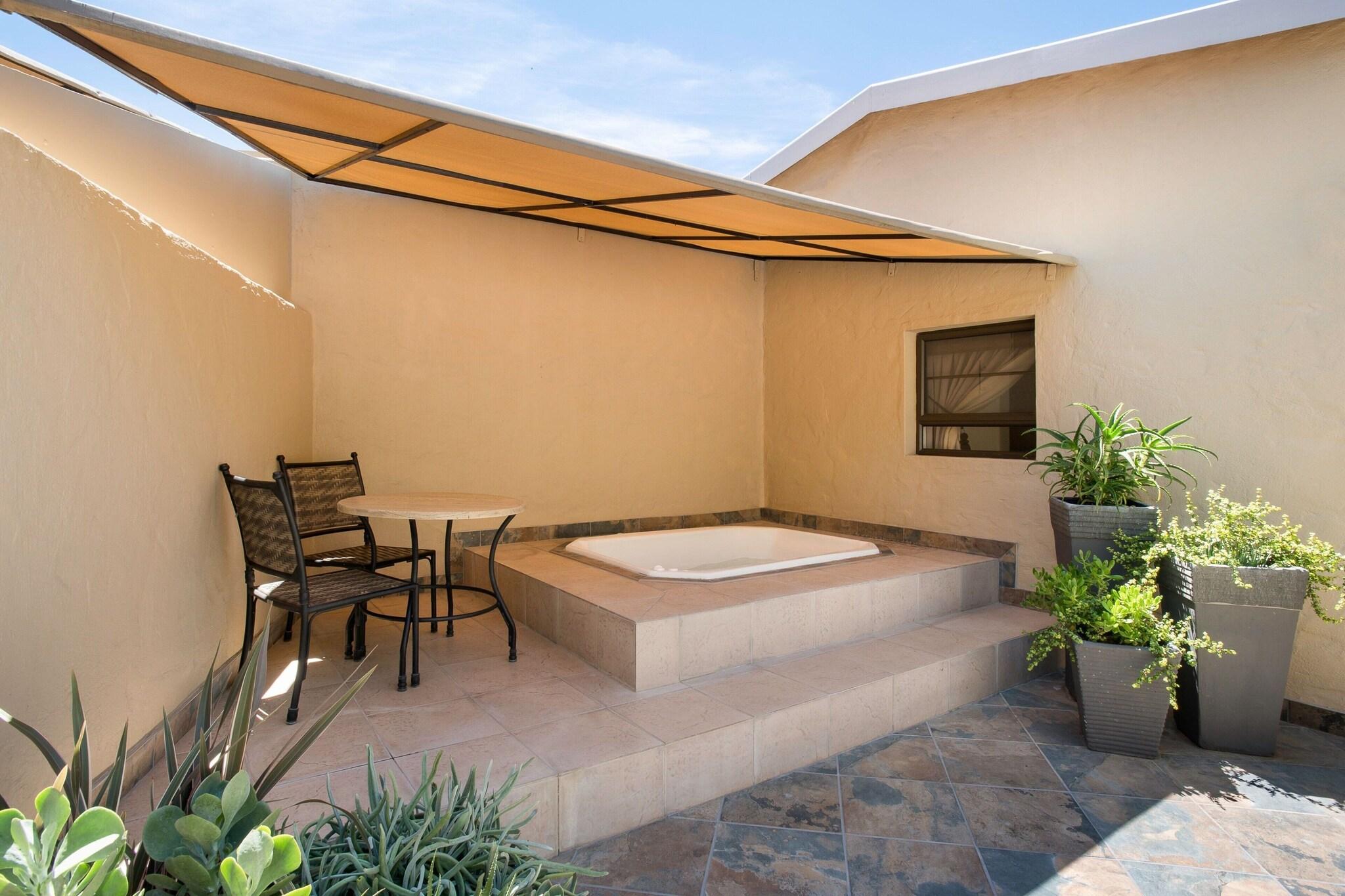 Suite Executive Garden View