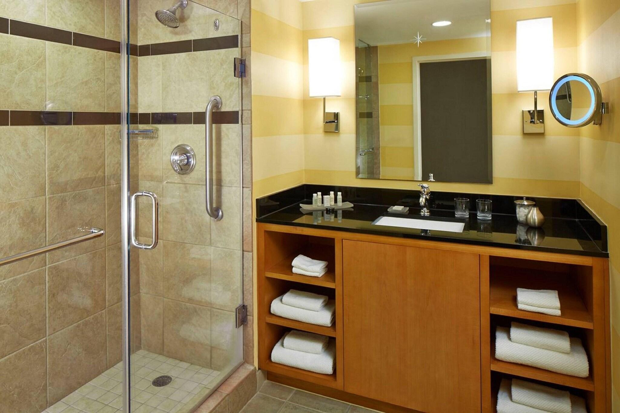 Double Executive King Bed