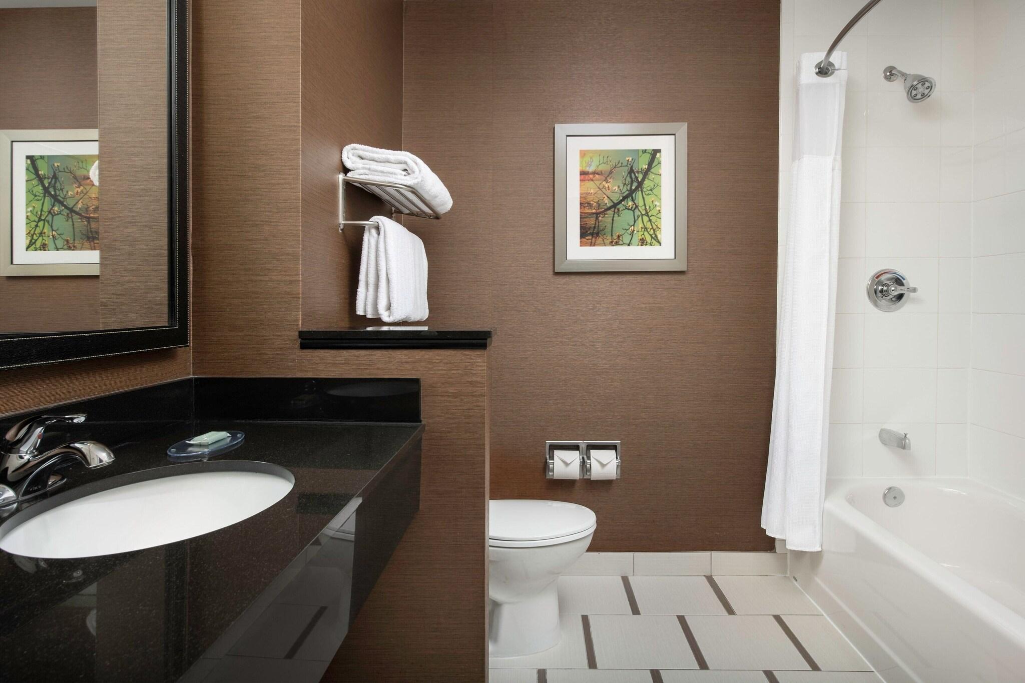 Quadruple Two Queen Beds