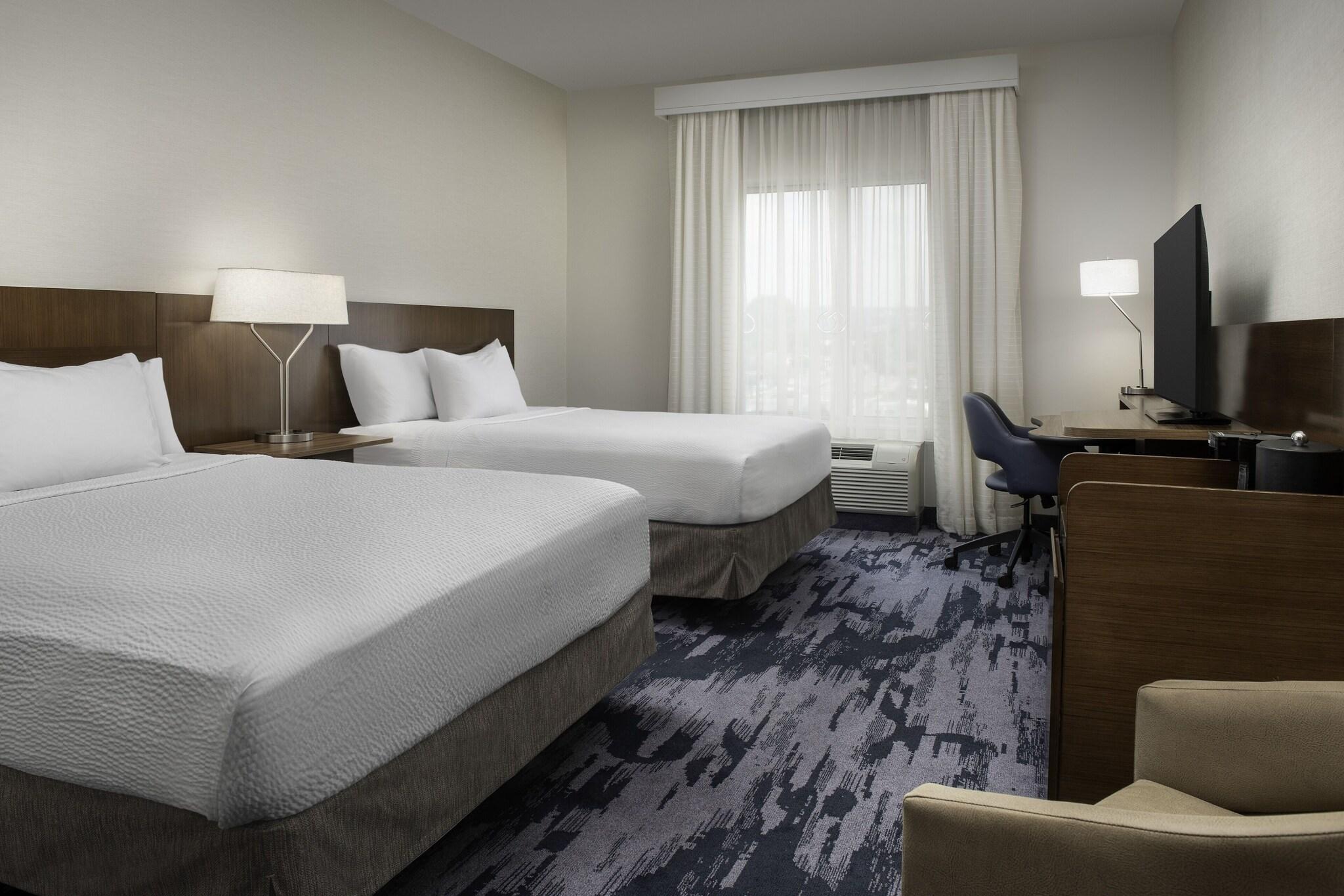 Quadruple Two Queen Beds