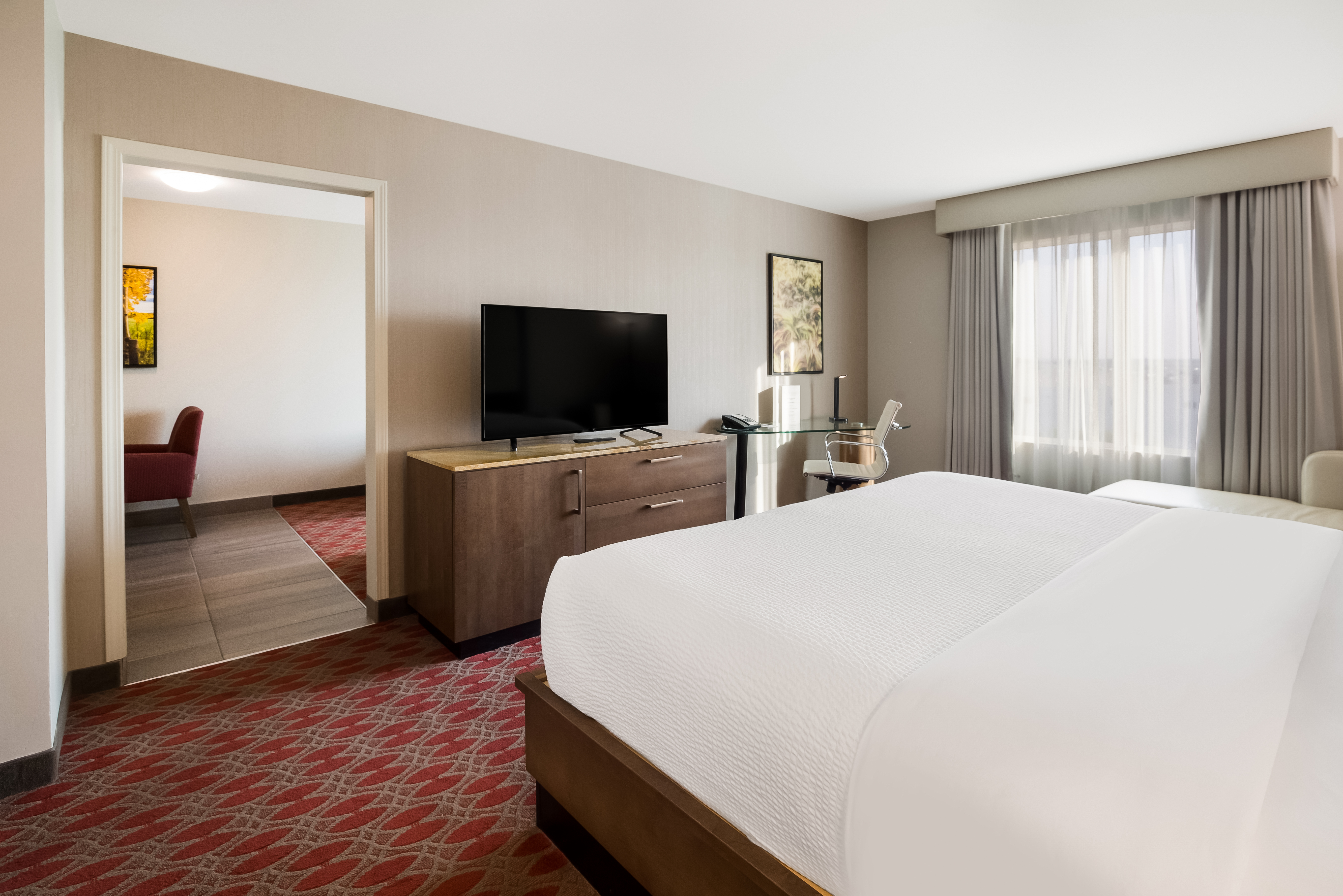 Junior Suite King Size Bed