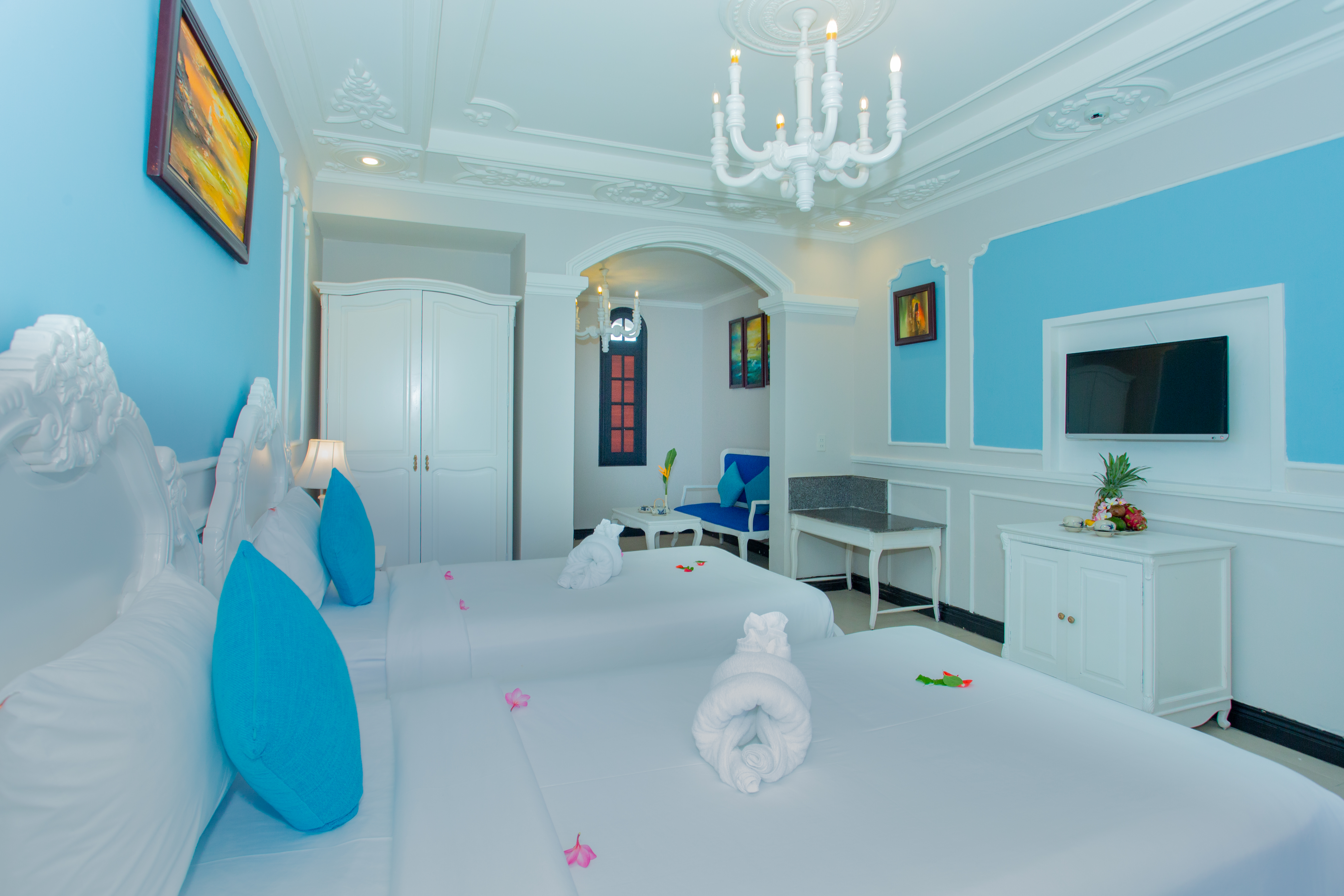 Family Room Classic Two Bedrooms