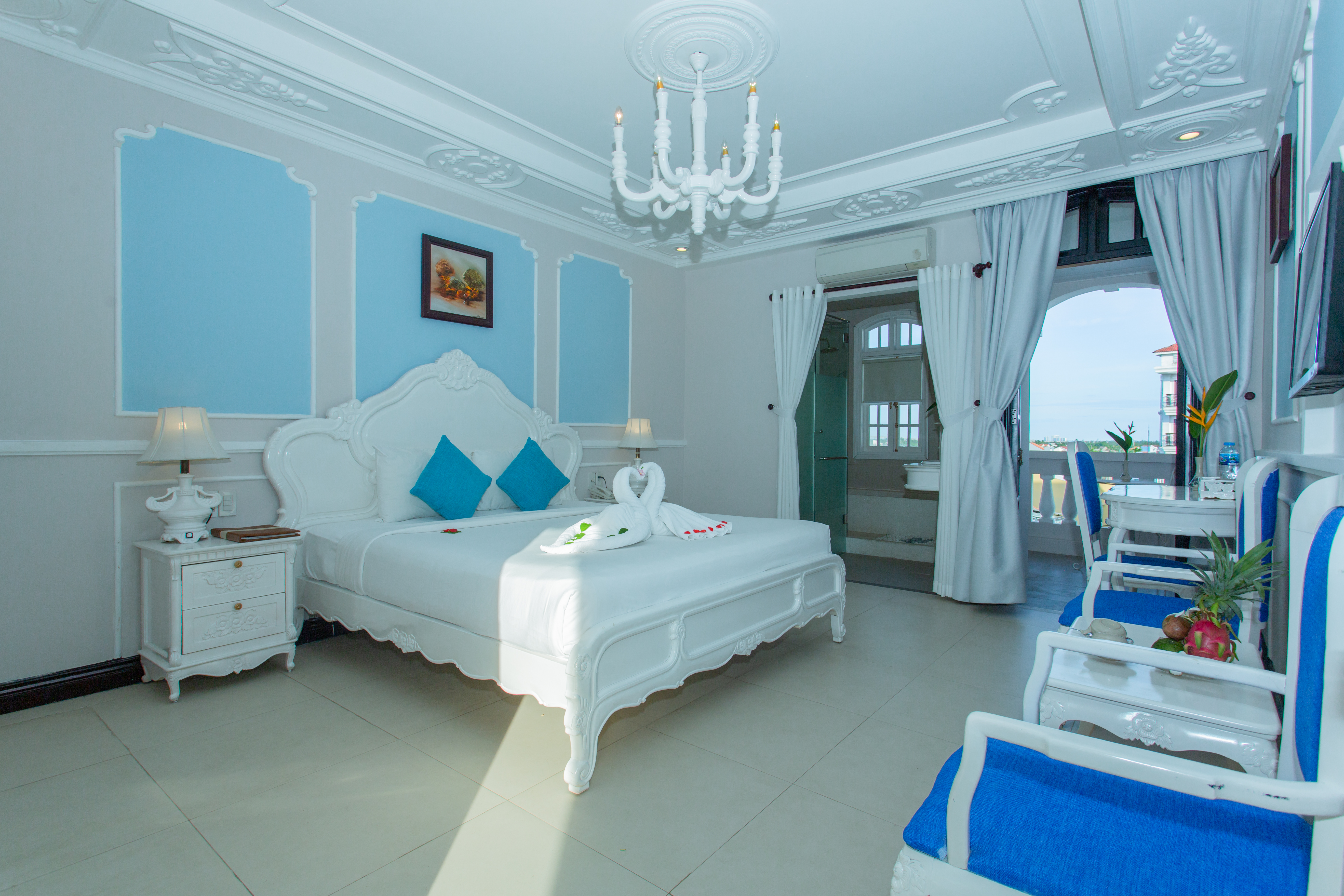 Double or Twin Deluxe