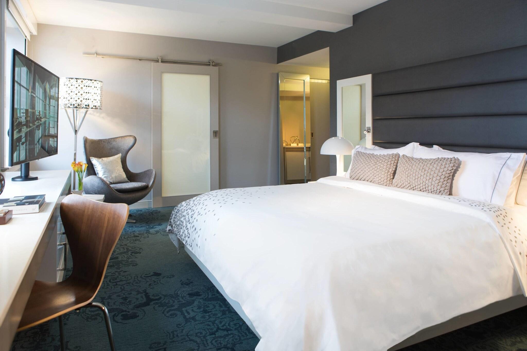 Double Executive King Bed