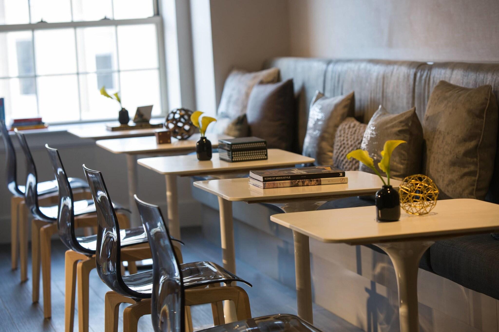 Double Deluxe Two Queen Beds