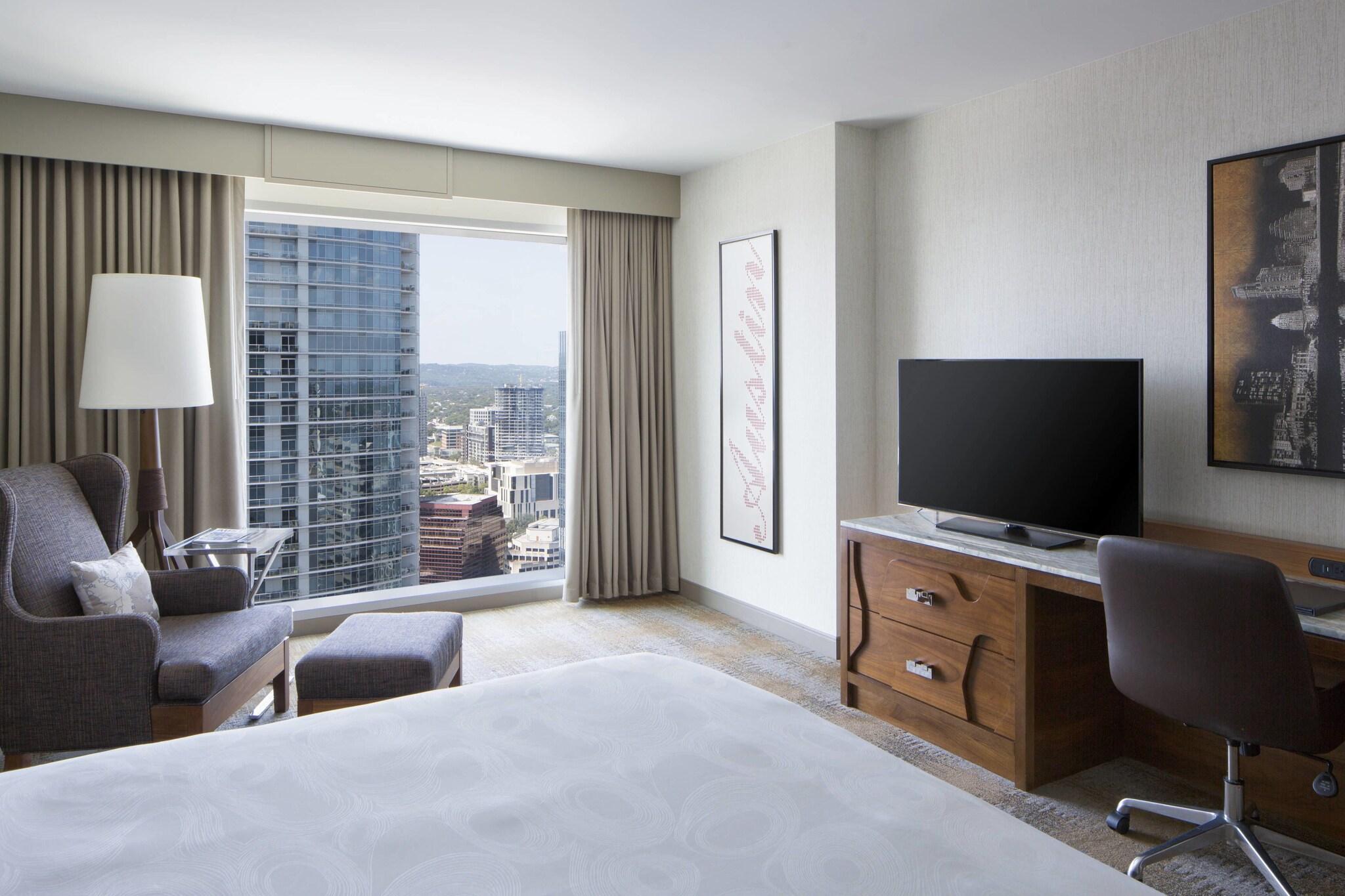 Double City View King Bed