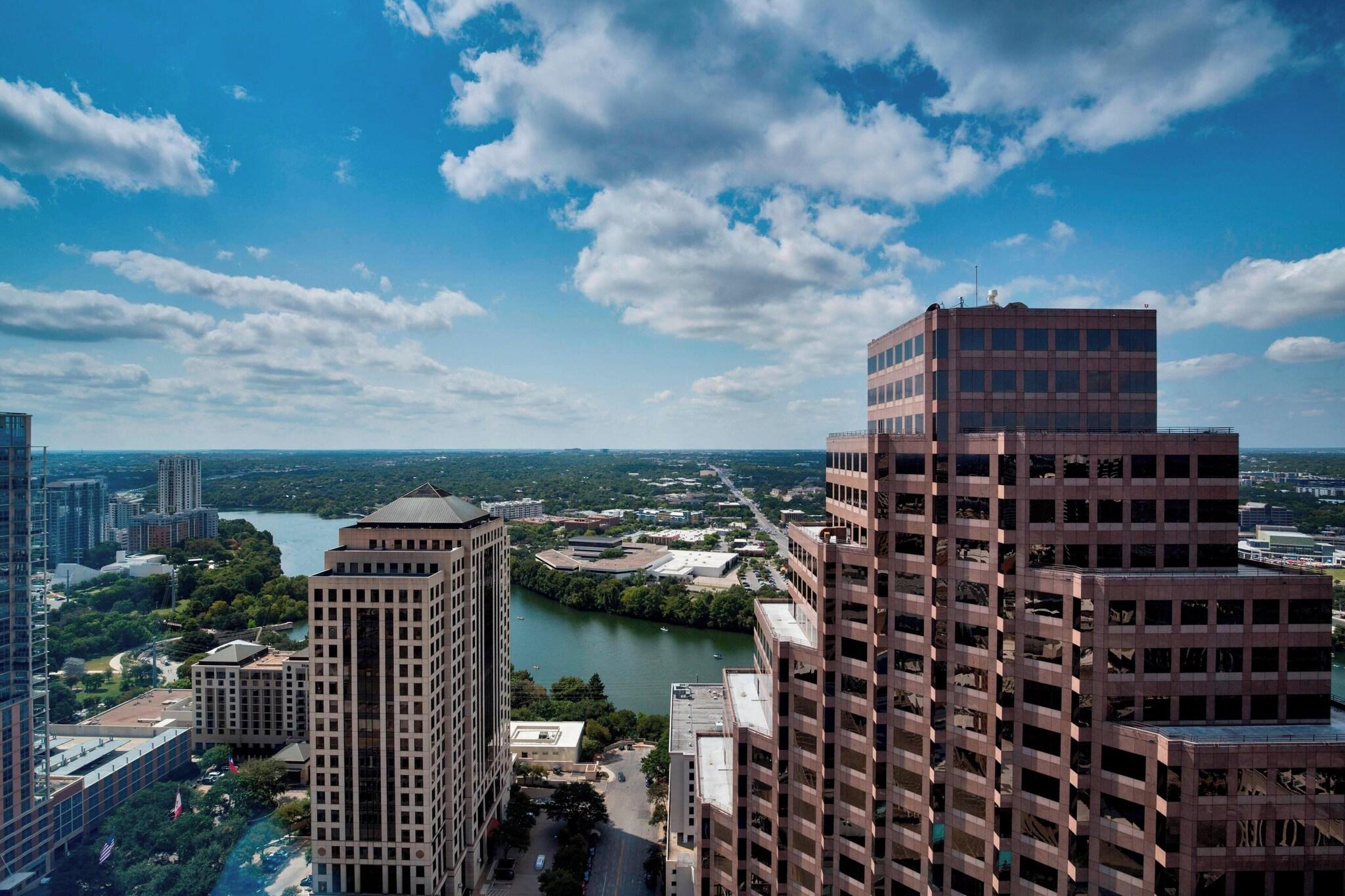 Double City View King Bed