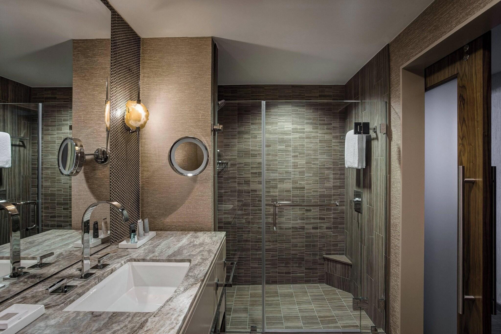 Double City View King Bed