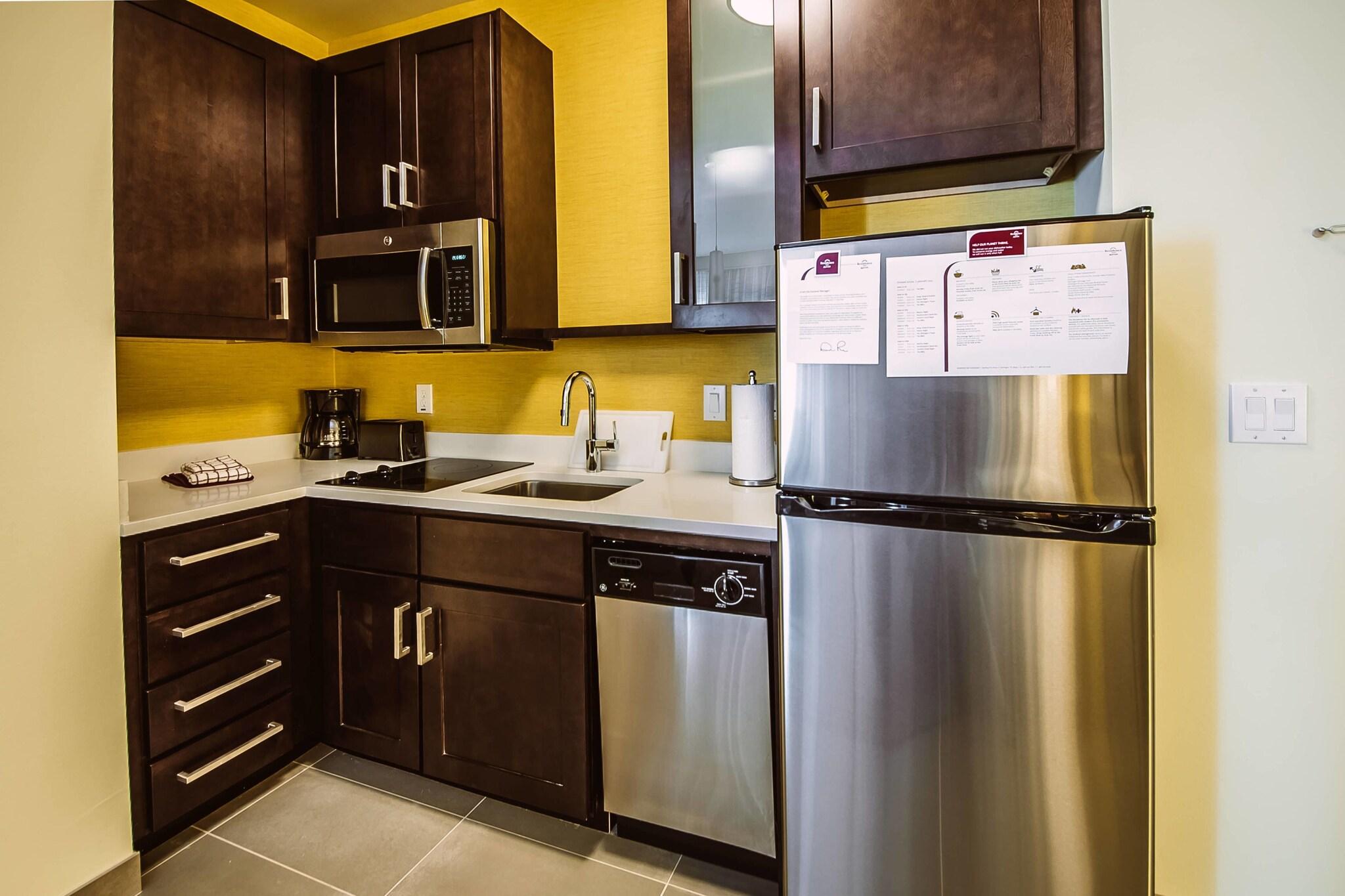 Studio King Size Bed