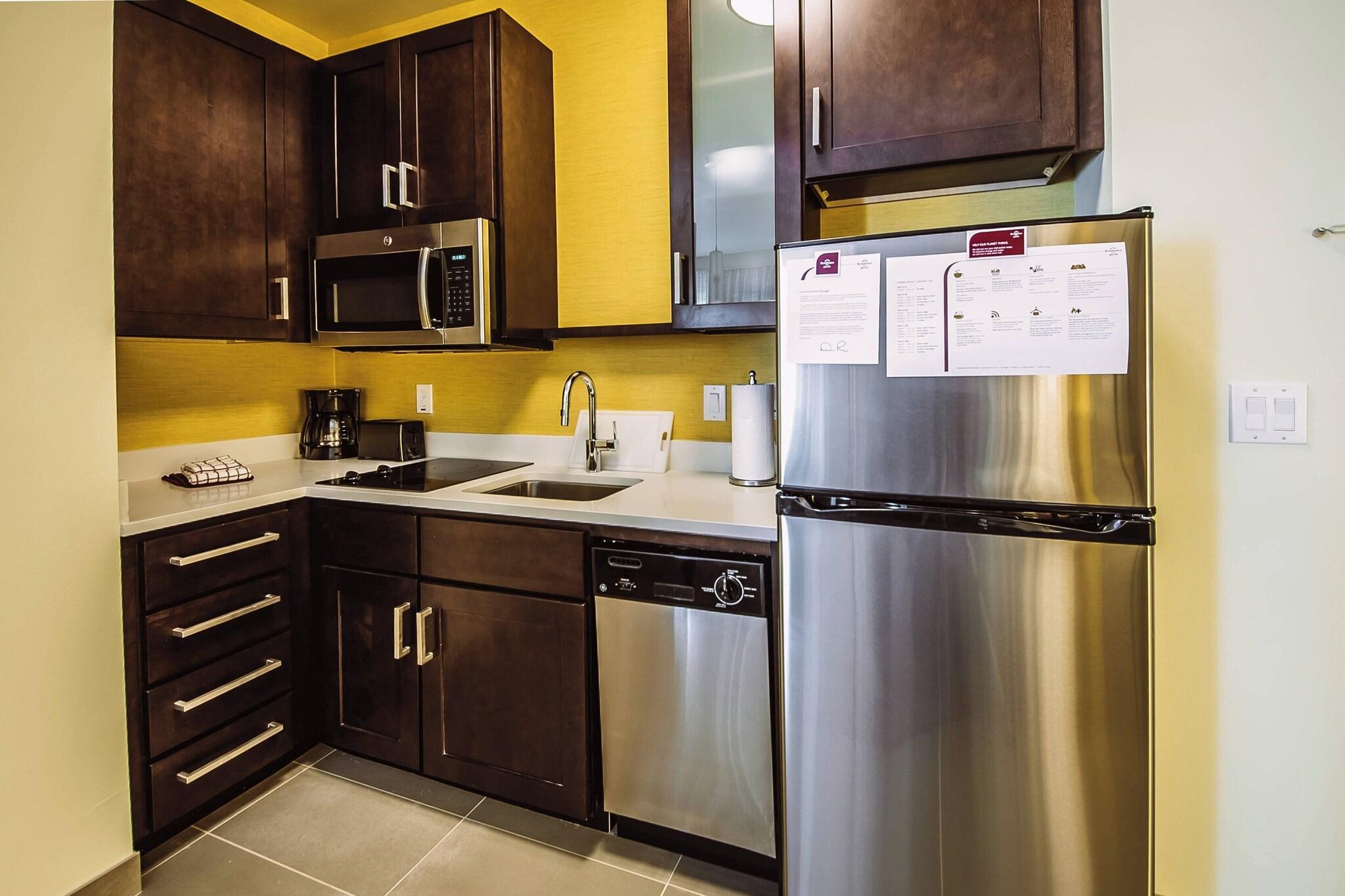 Studio King Size Bed