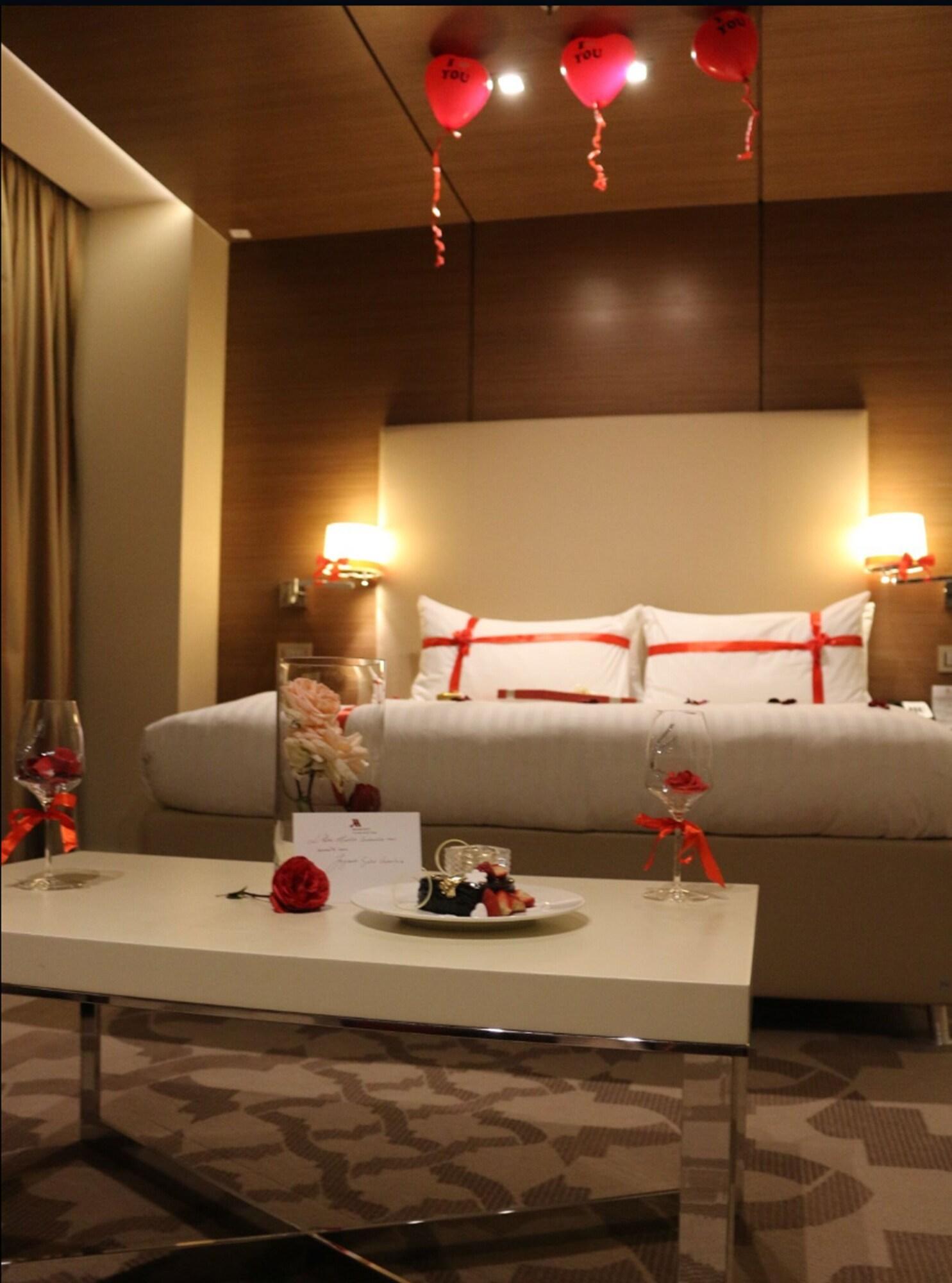 Junior Suite King Size Bed