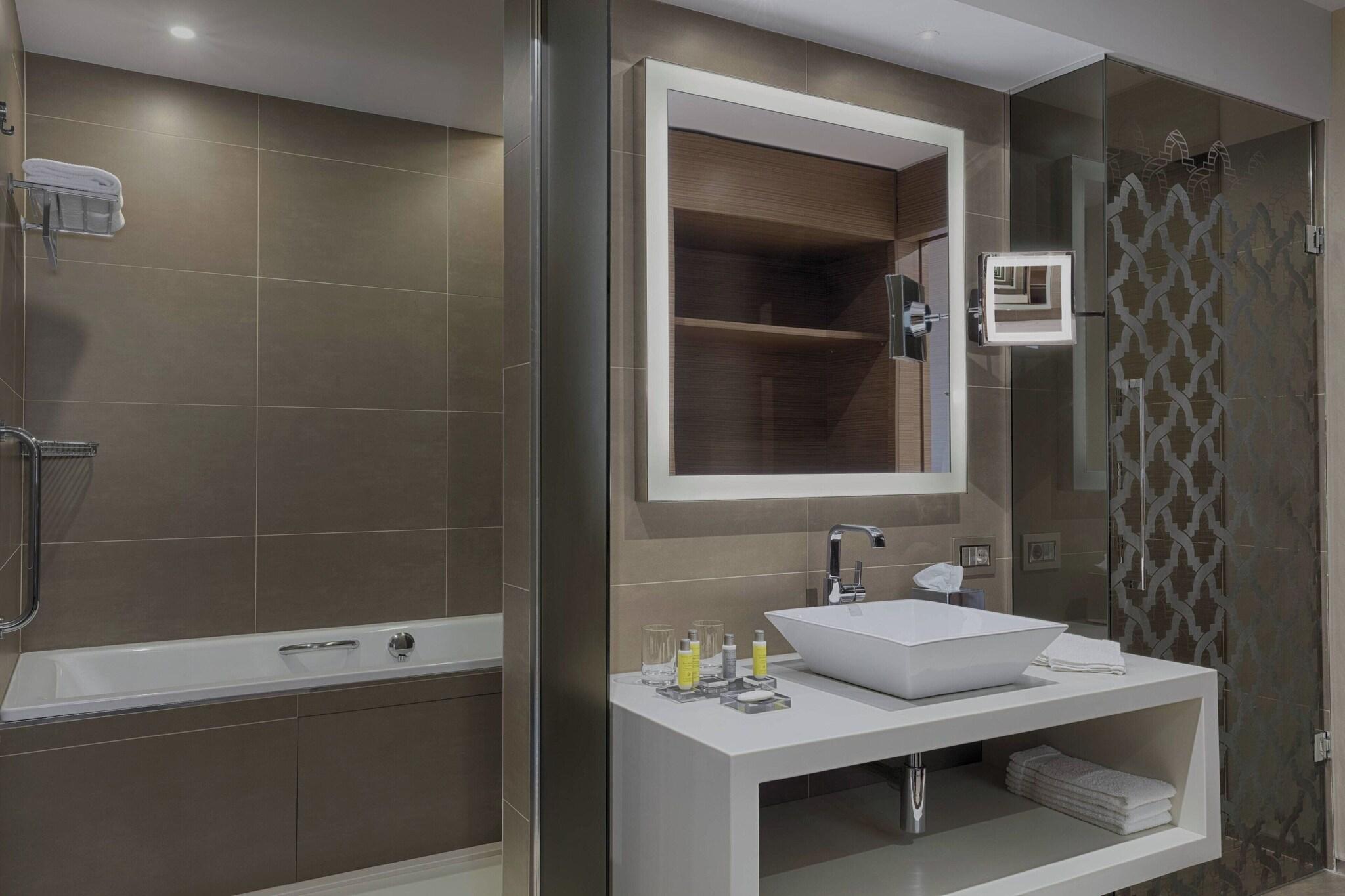 Room Smoking with Views