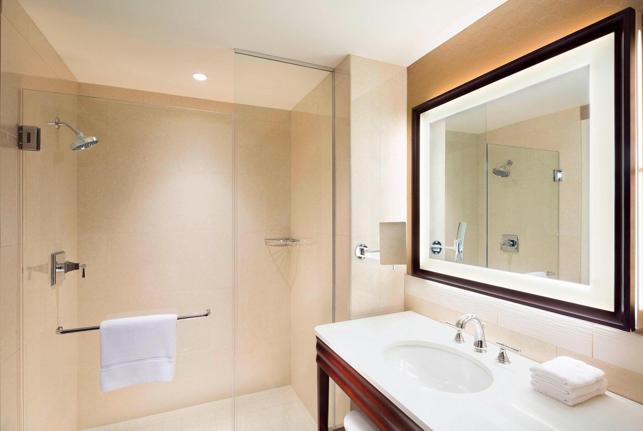 Suite Executive King Bed