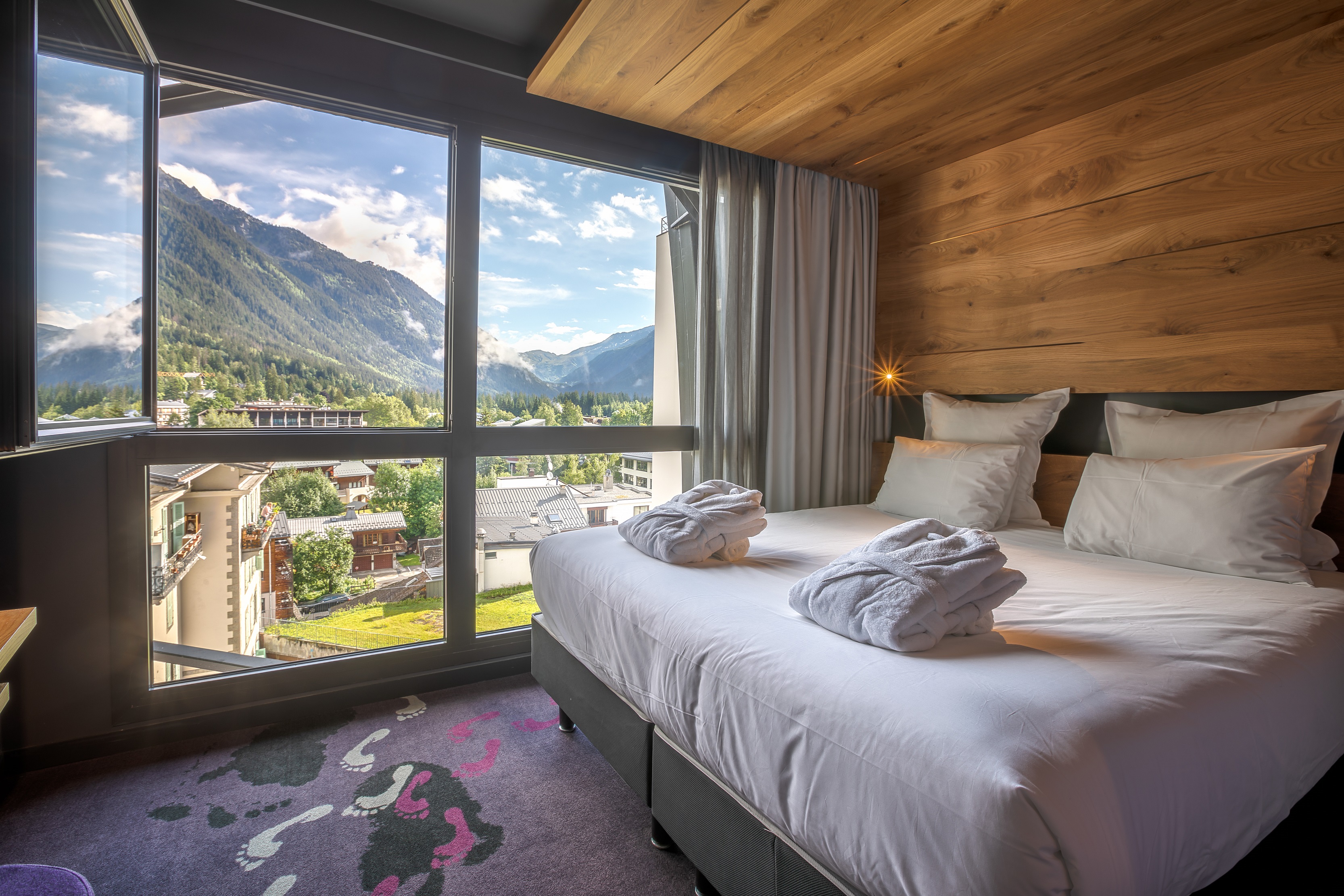 Double or Twin Standard