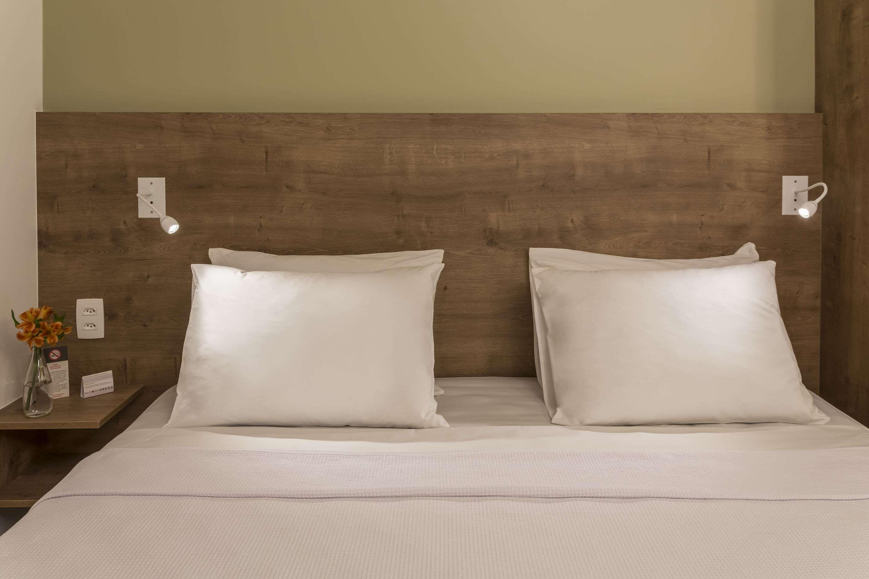 Double Queen Bed Non Smoking