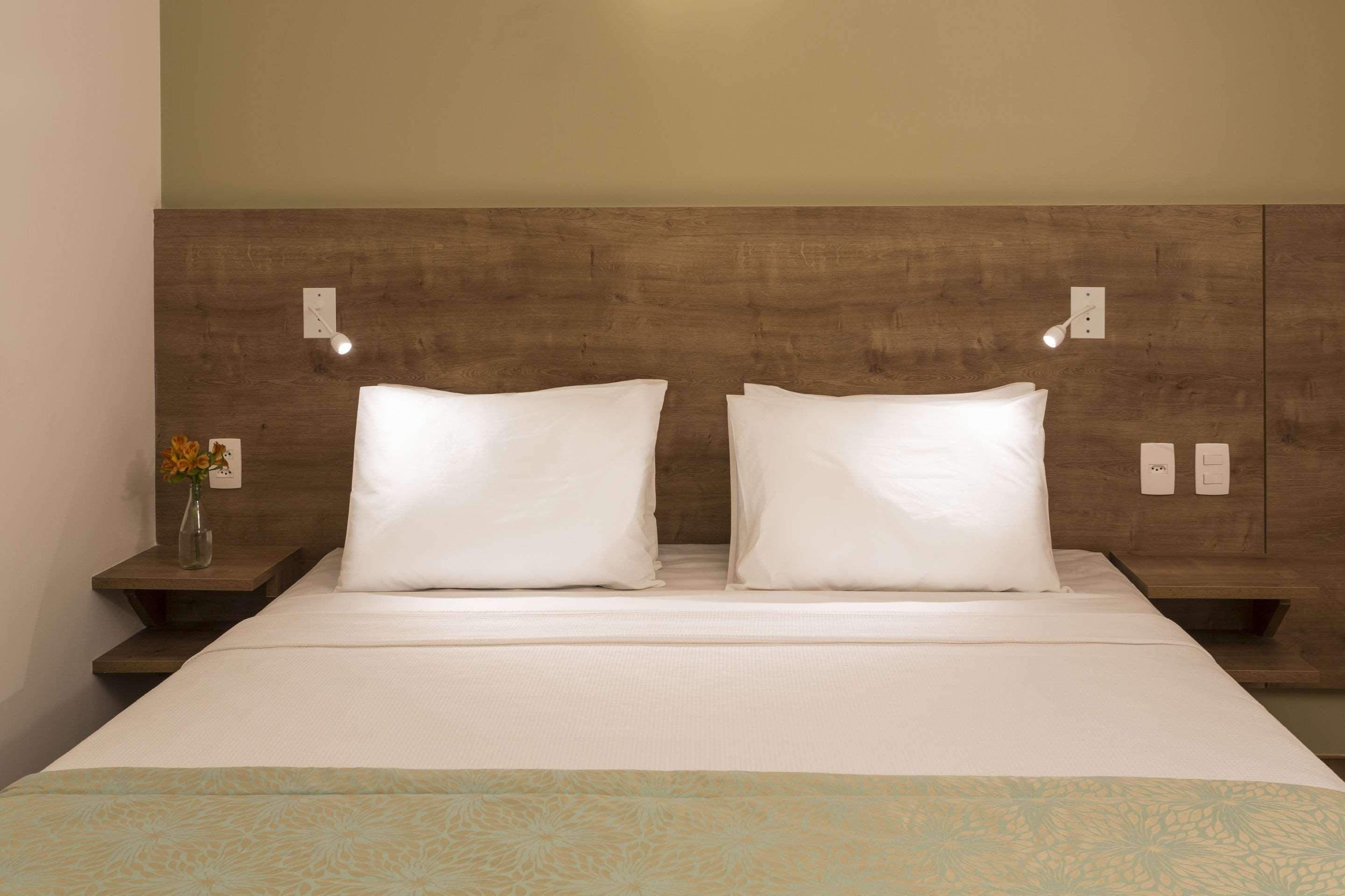 Double Queen Size Bed