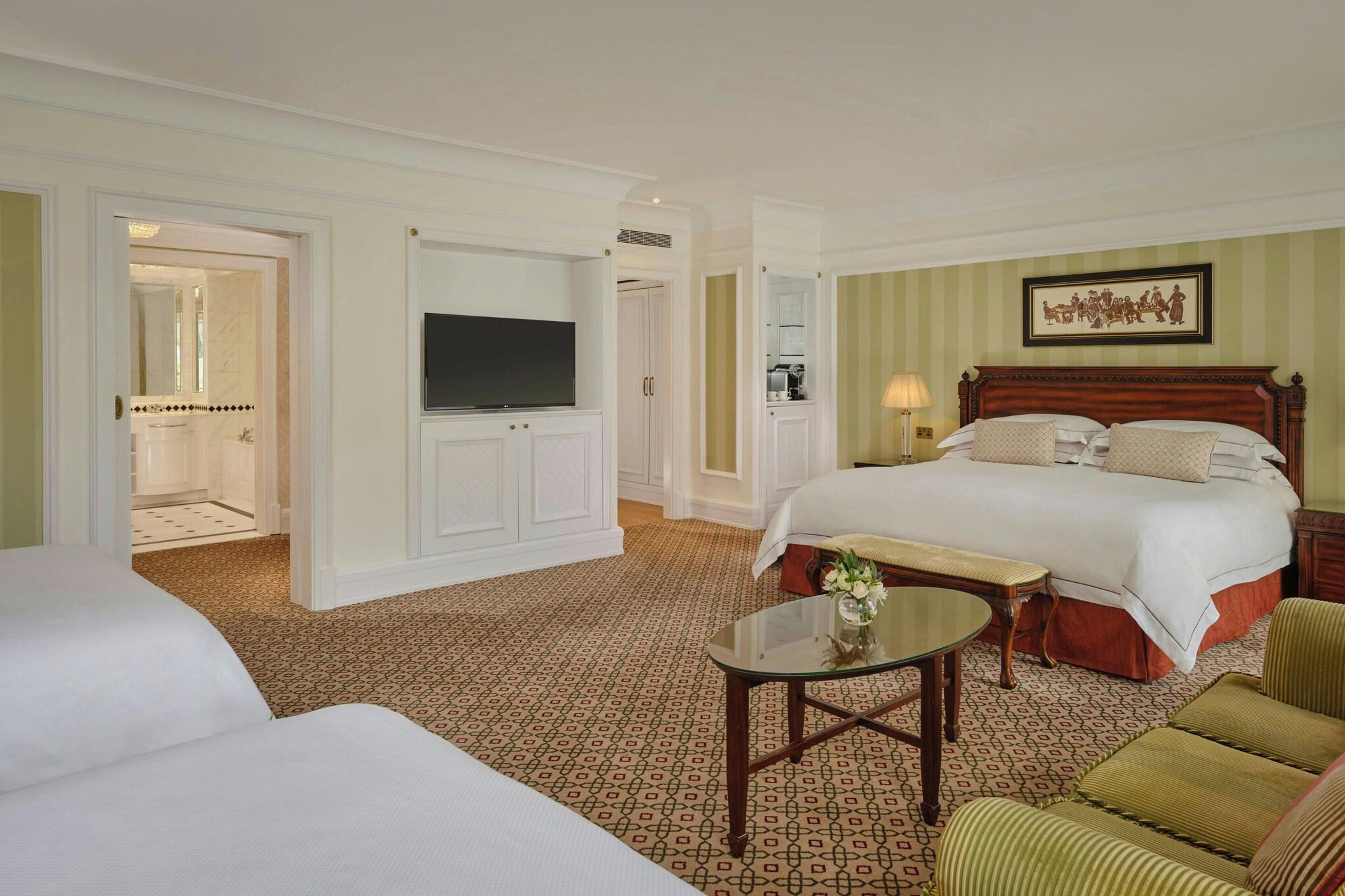 Quadruple Superior Two Double Beds