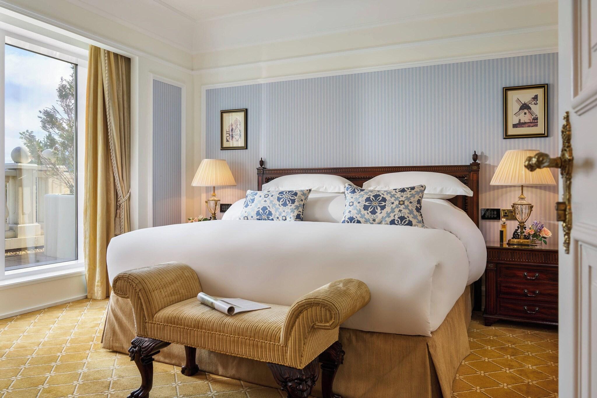 Suite King Bed One Bedroom 