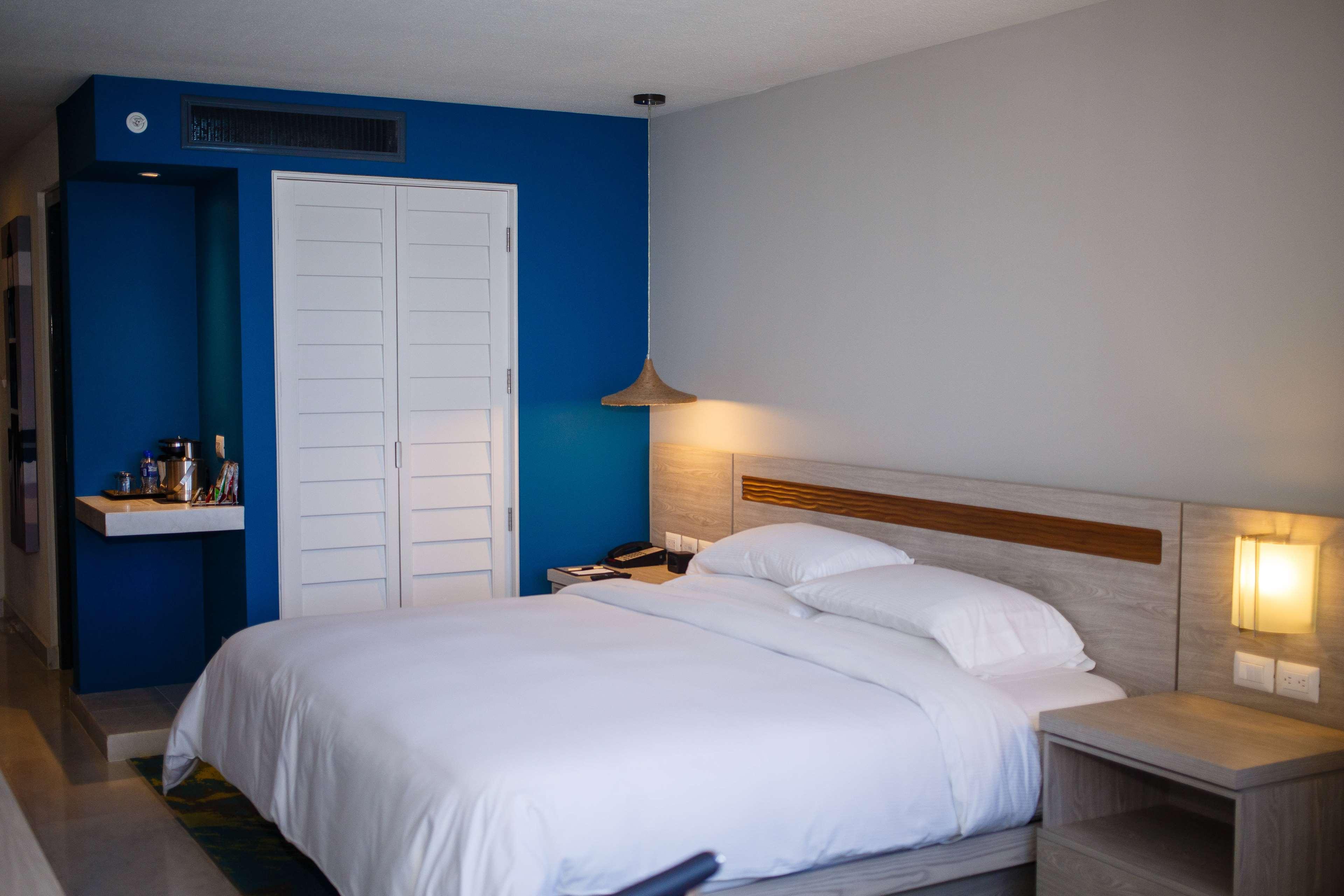 Double King Bed Non Smoking