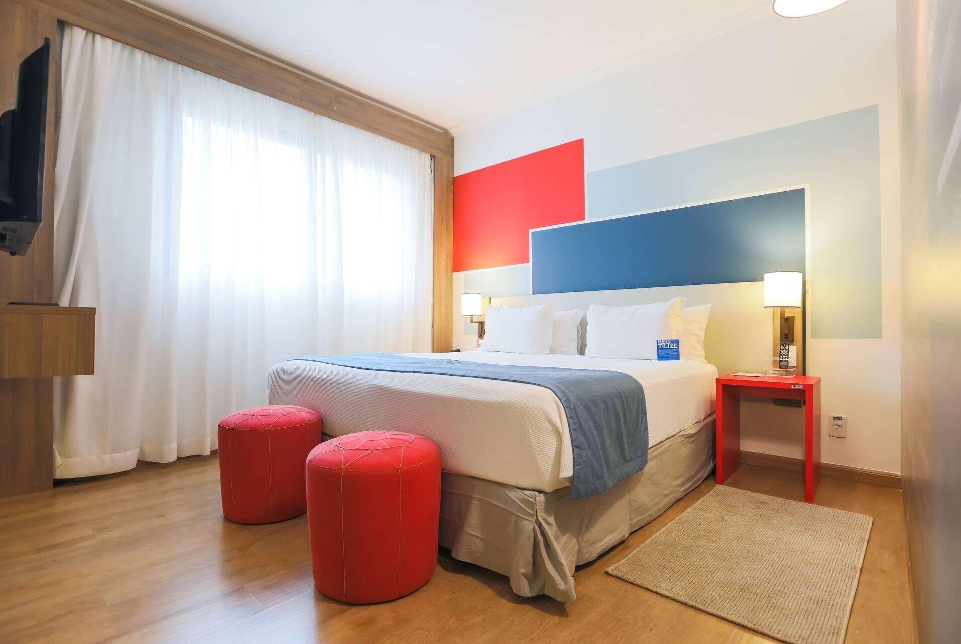 Apartment Queen Size Bed