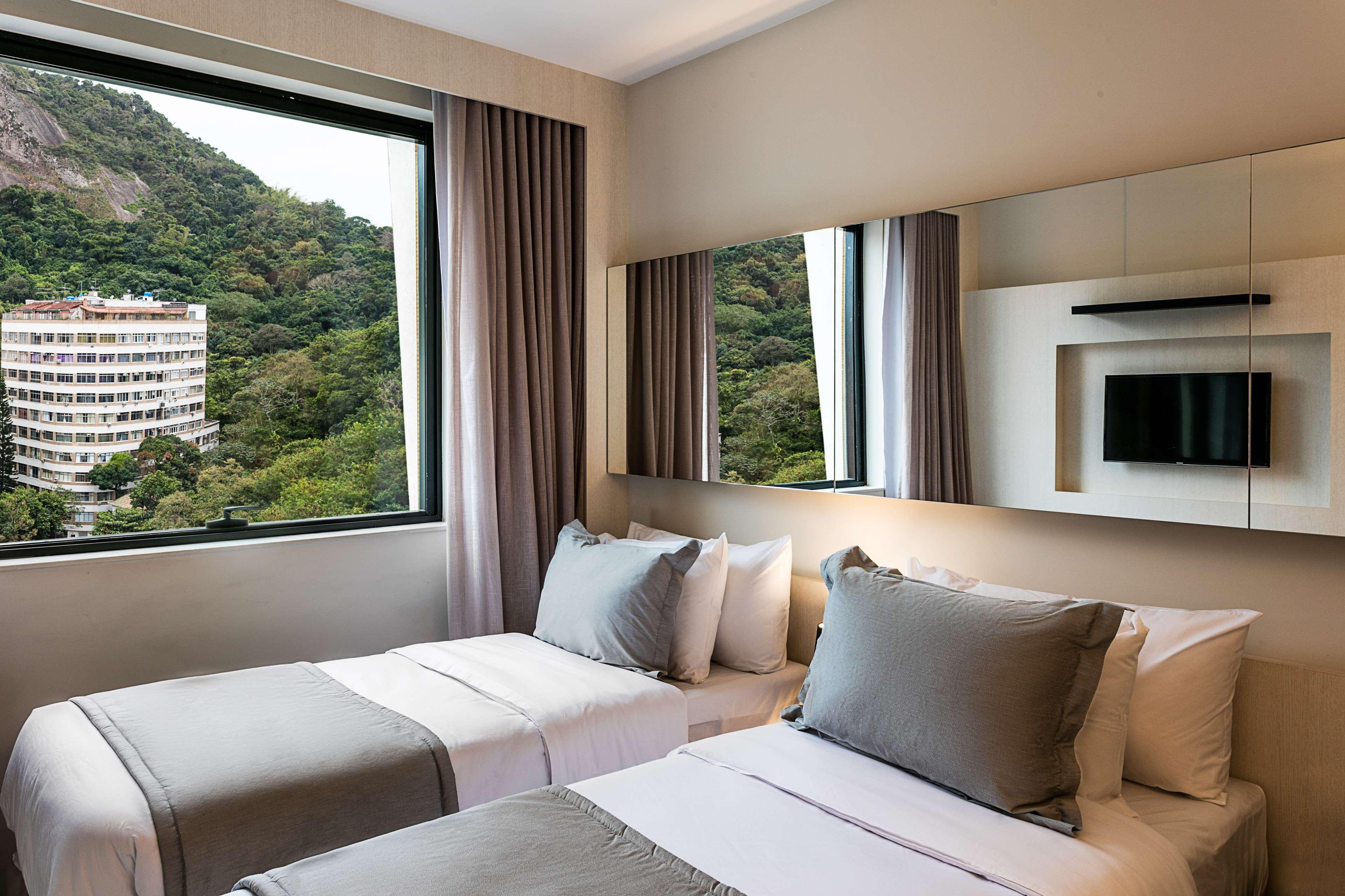 Twin Luxury