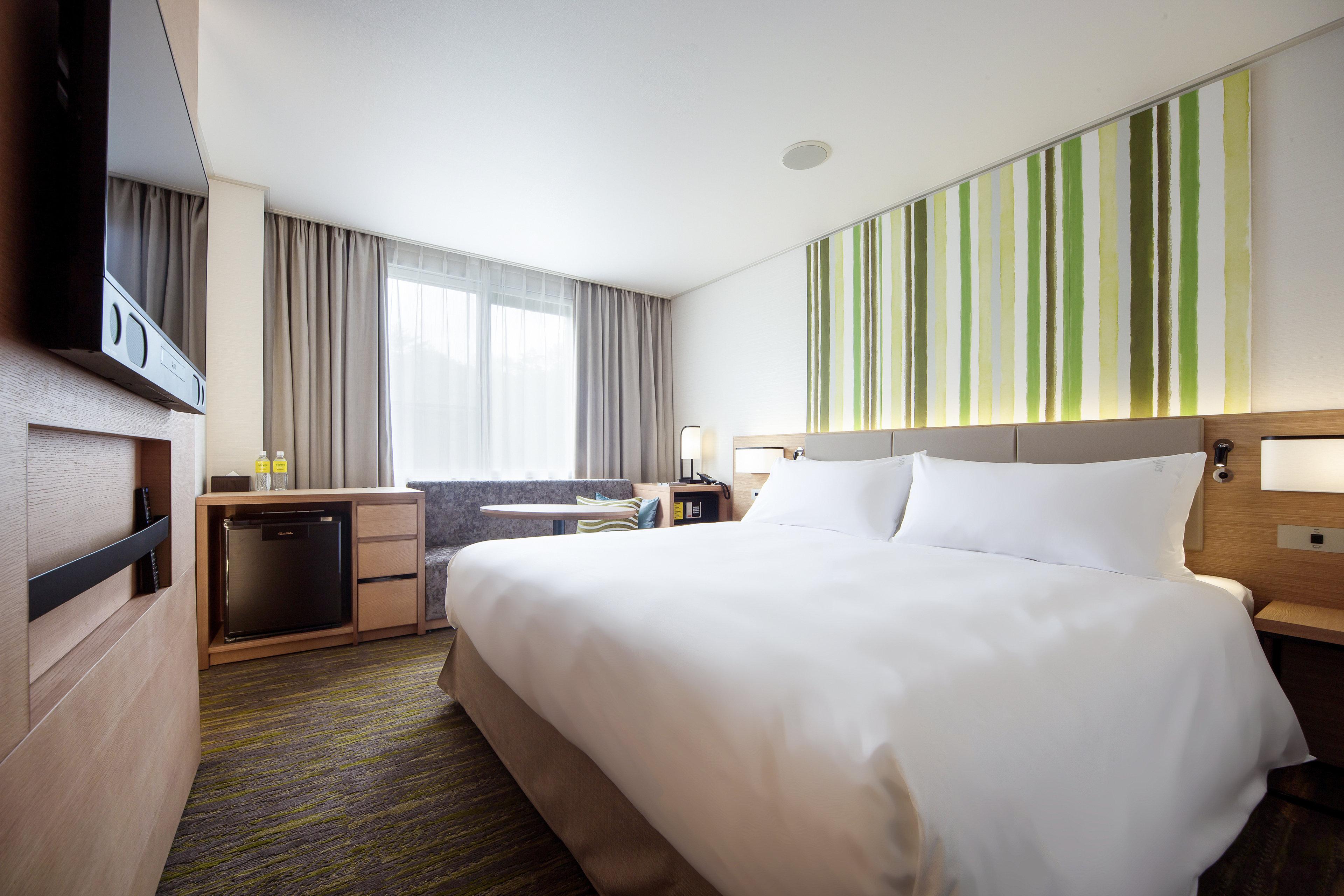 Double King Size Bed