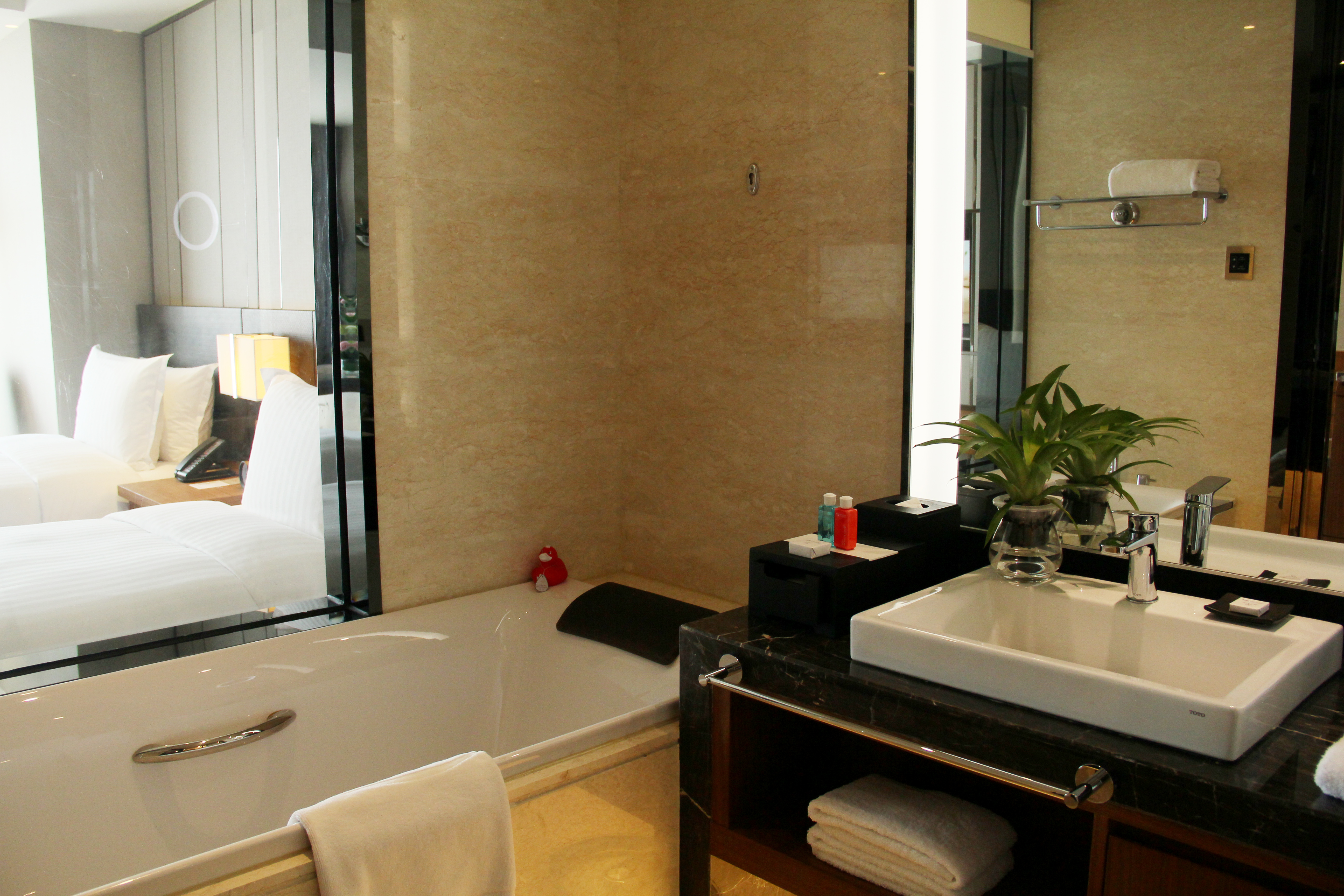 Double Executive King Bed