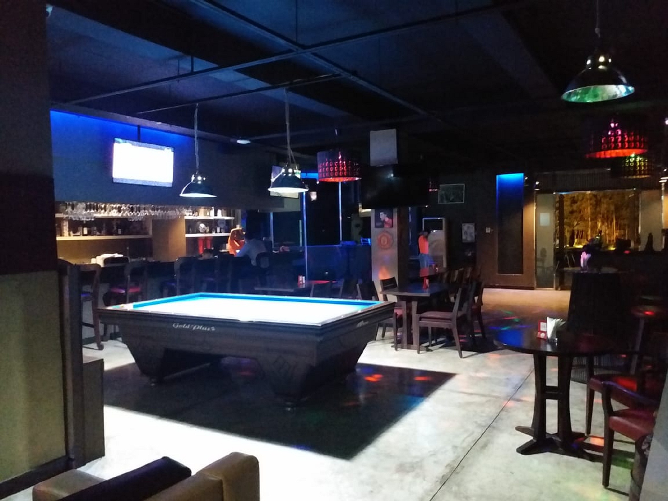 Bar