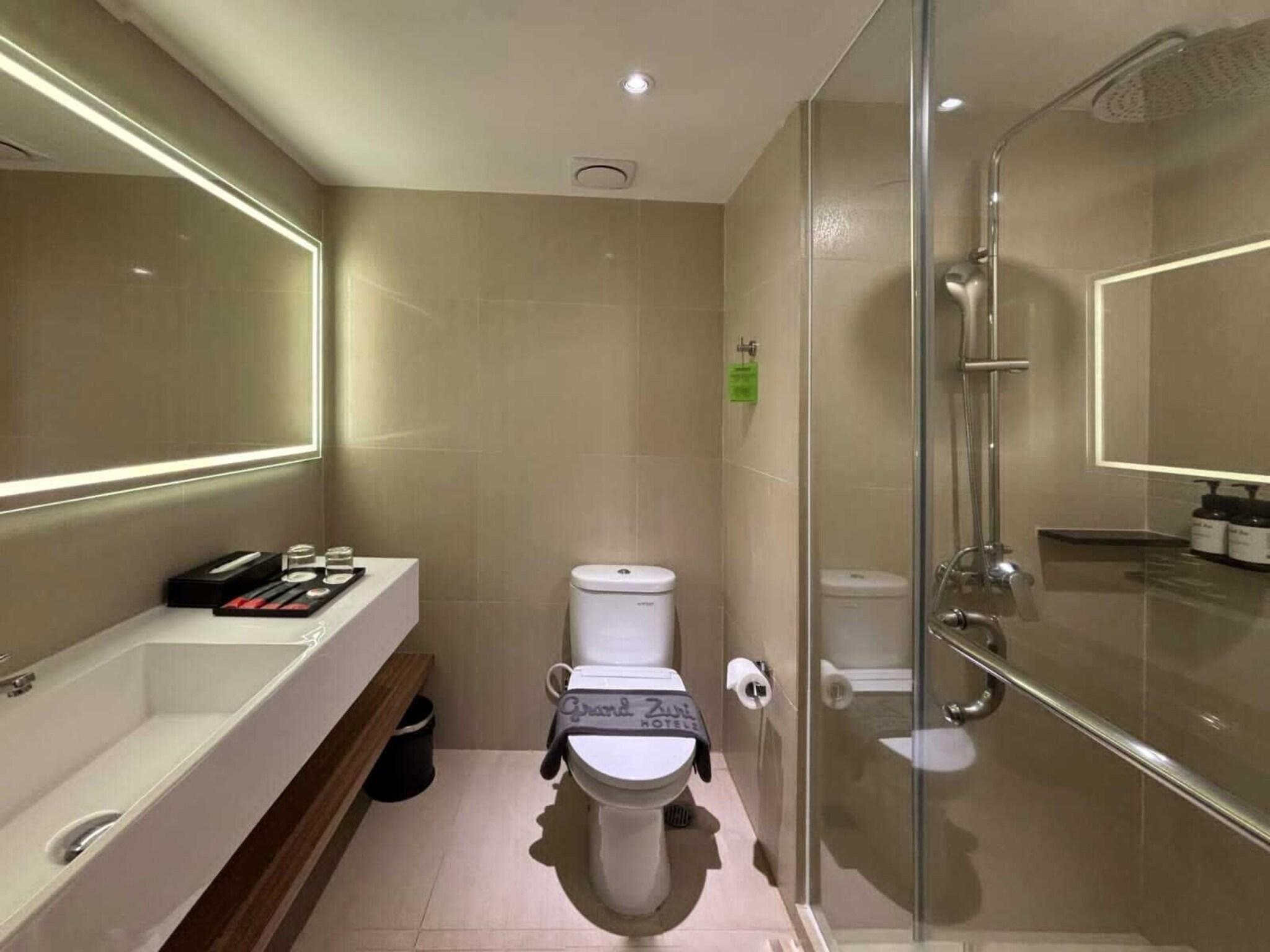 Double Superior Queen Bed