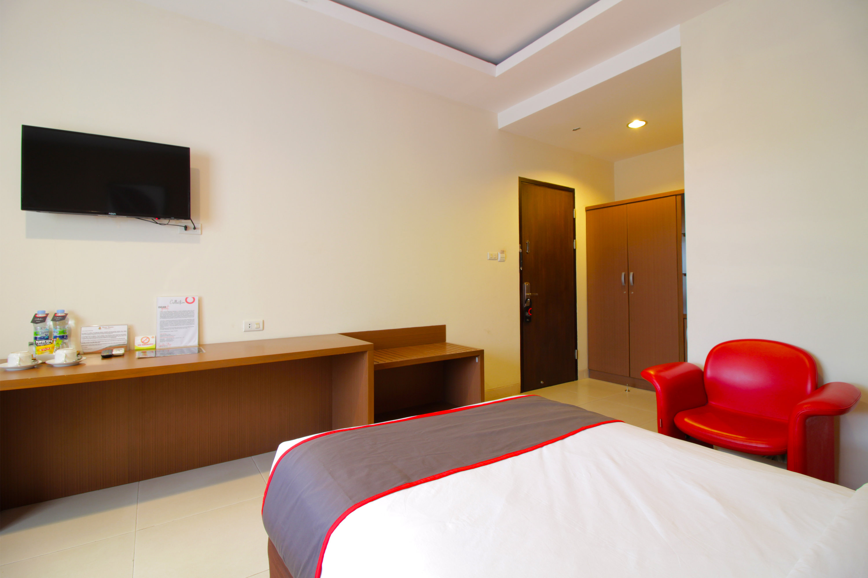 Twin Two Beds