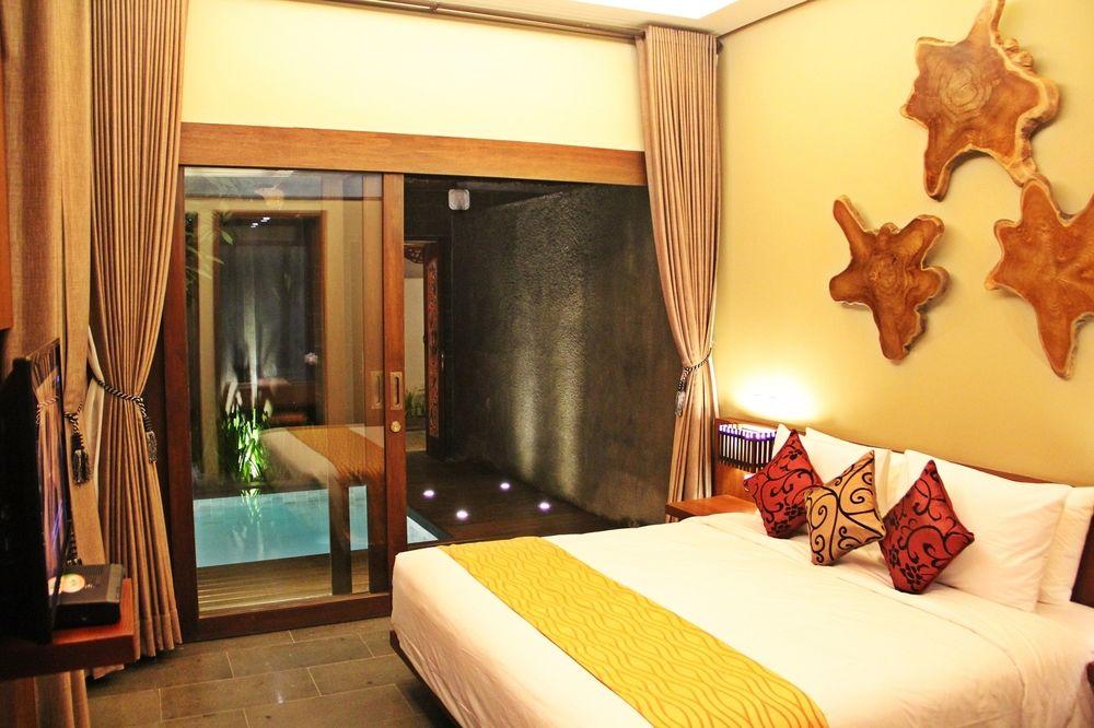 Villa Three Bedrooms