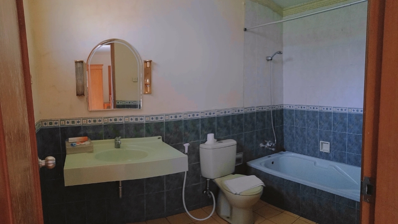 Double or Twin Deluxe