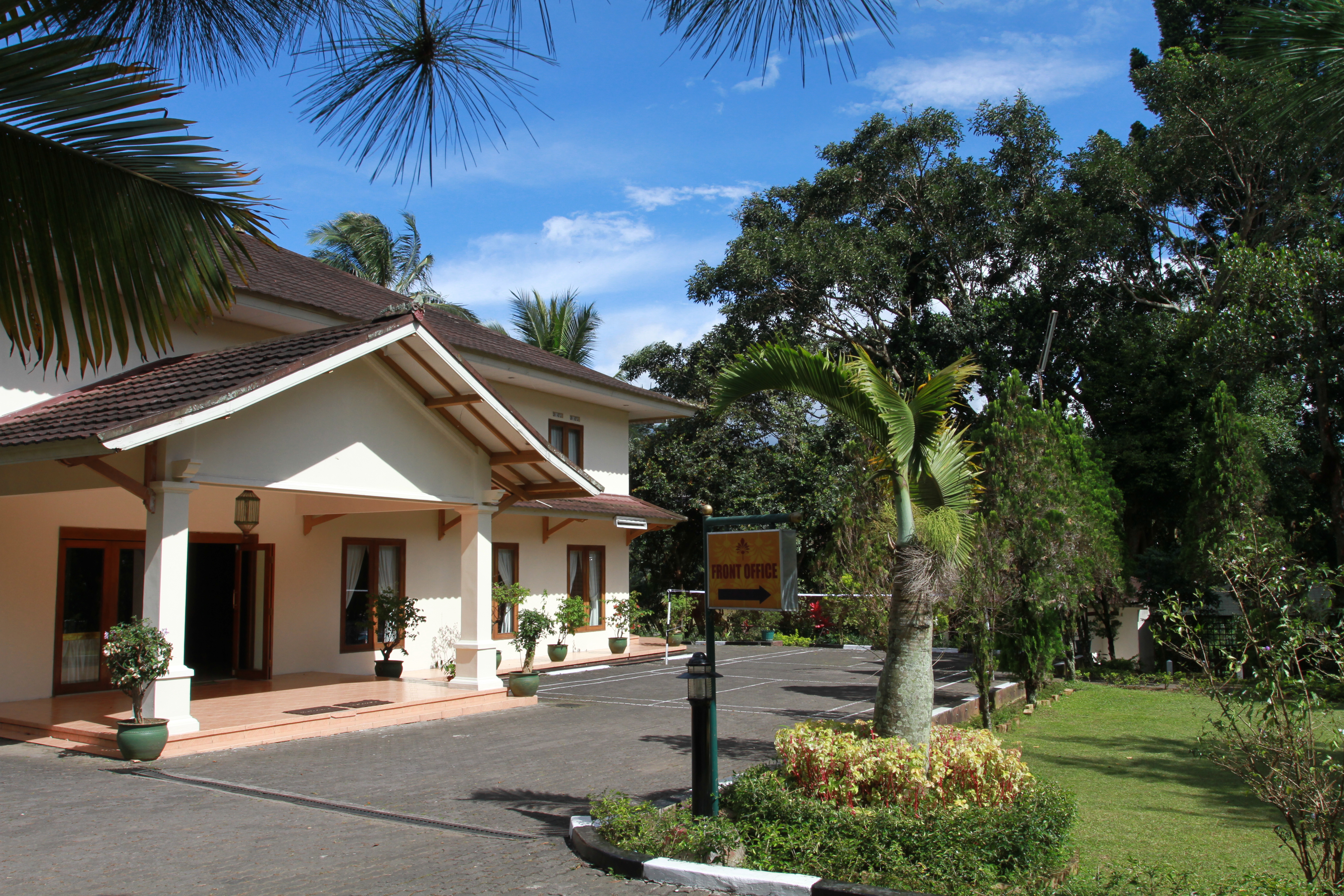 Double or Twin Deluxe