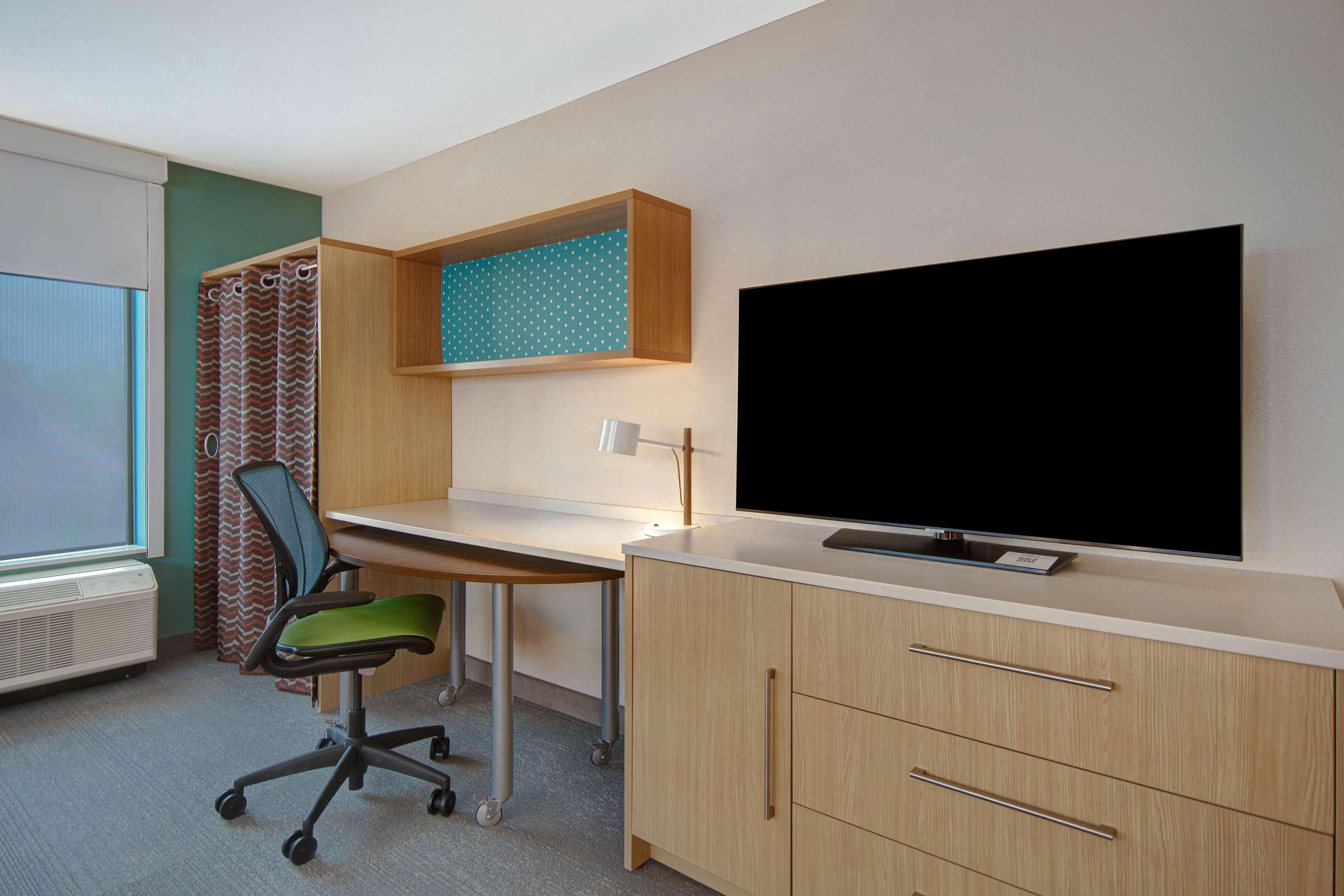 Studio King Size Bed