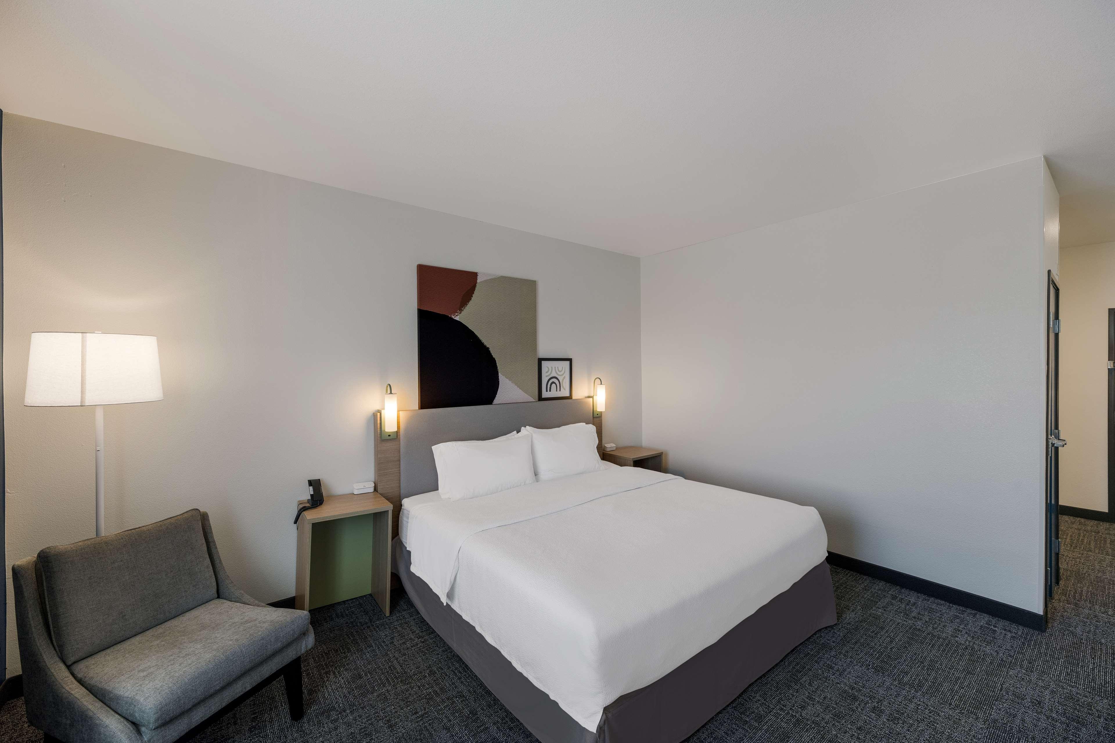 Double Accessible King Size Bed