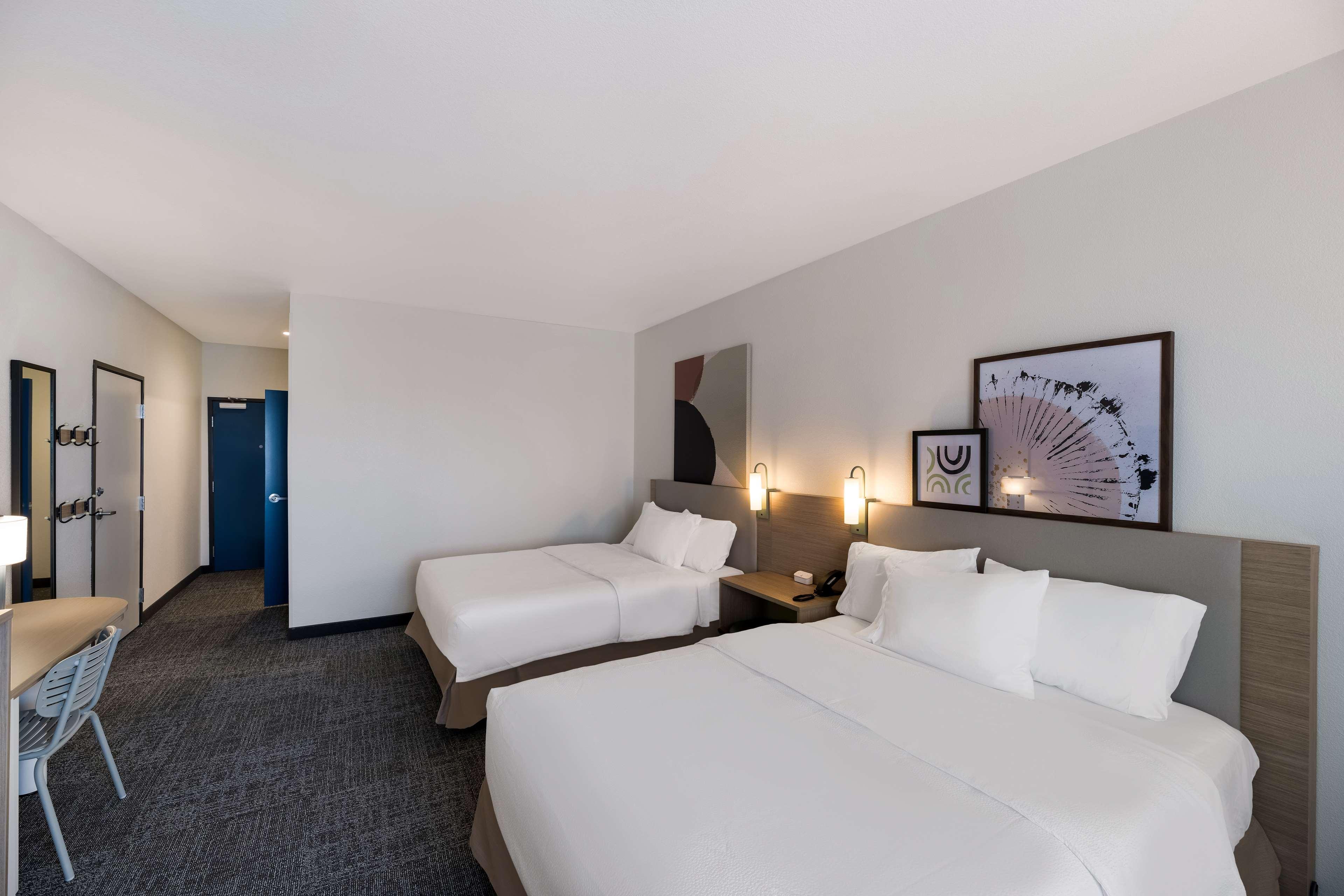 Double Accessible-two Queen Beds