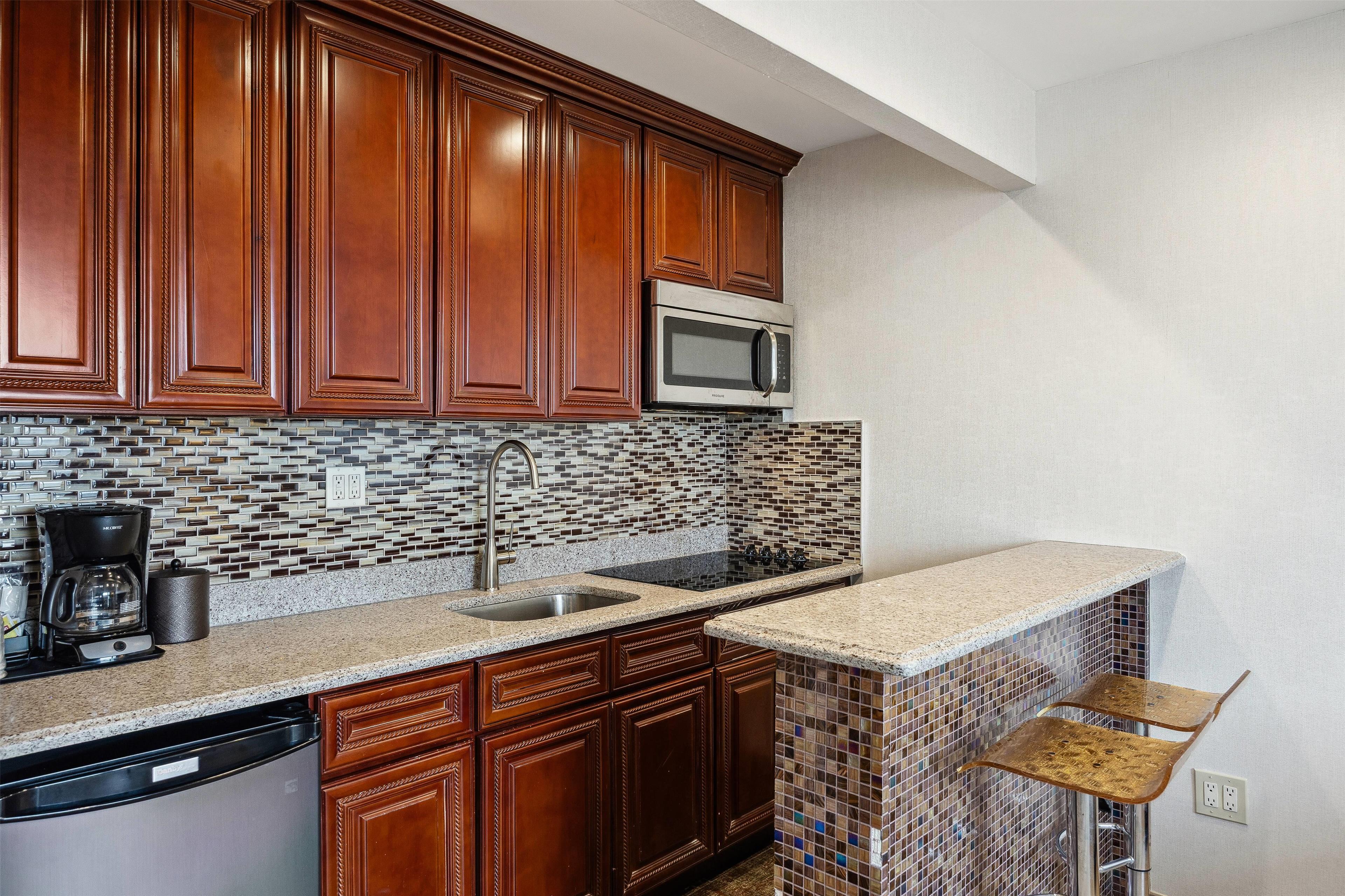 Suite Queen Bed Non Smoking