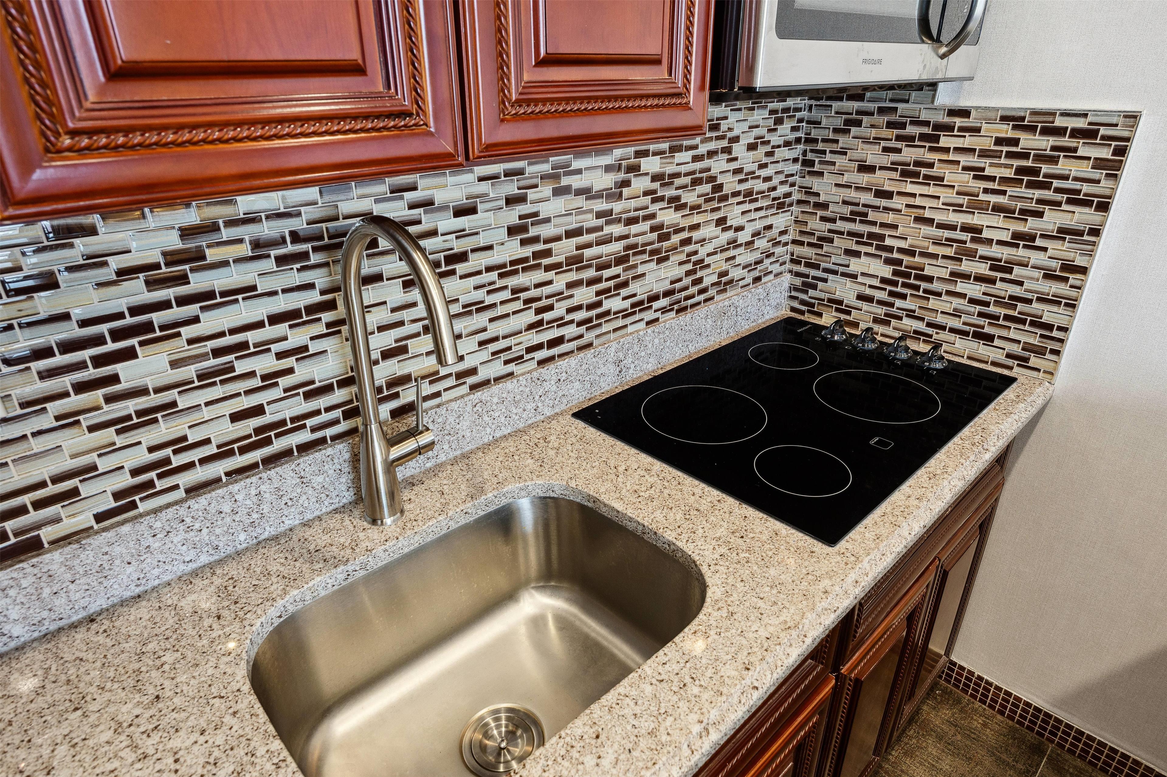 Suite Queen Bed Non Smoking