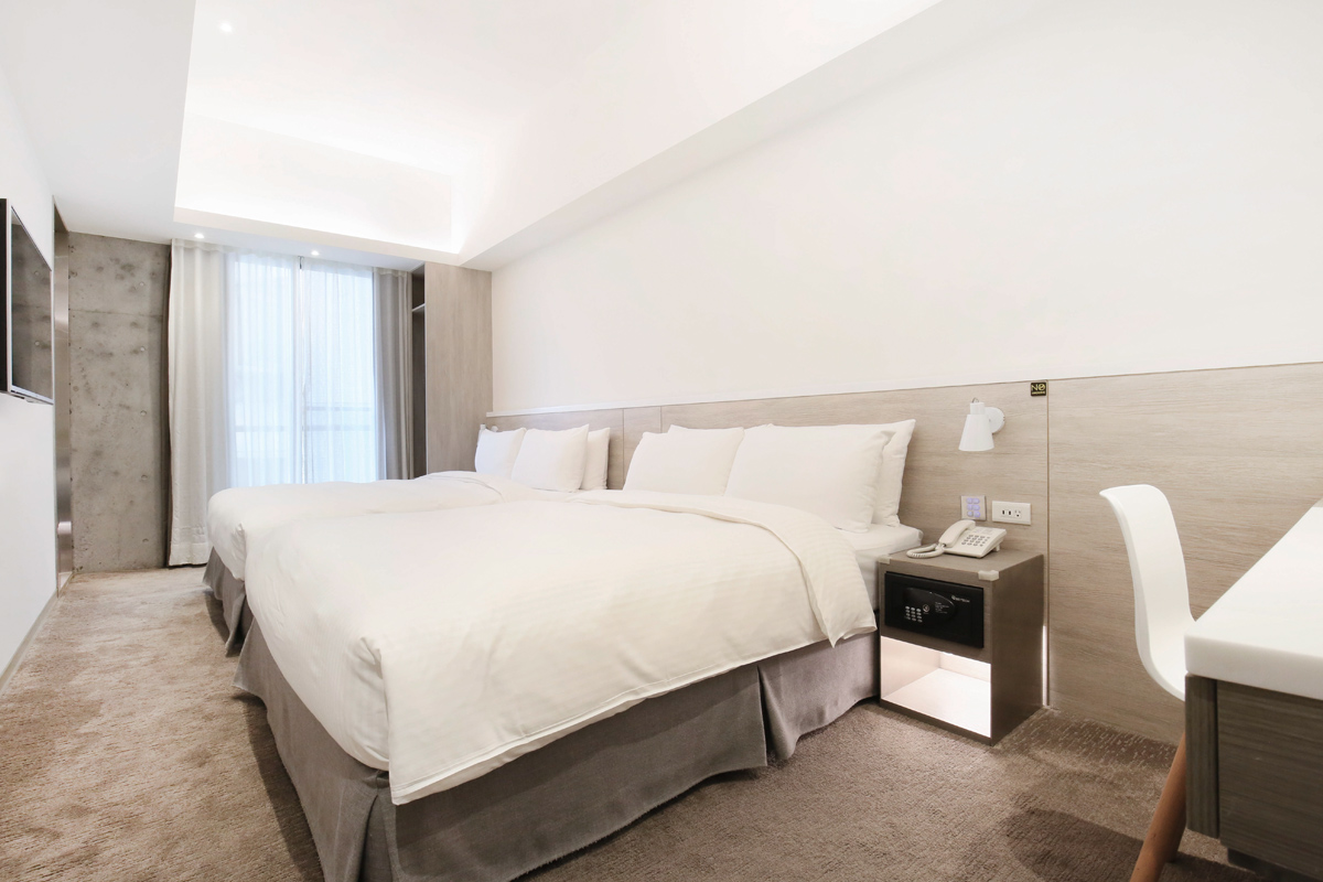 Family Room Superior