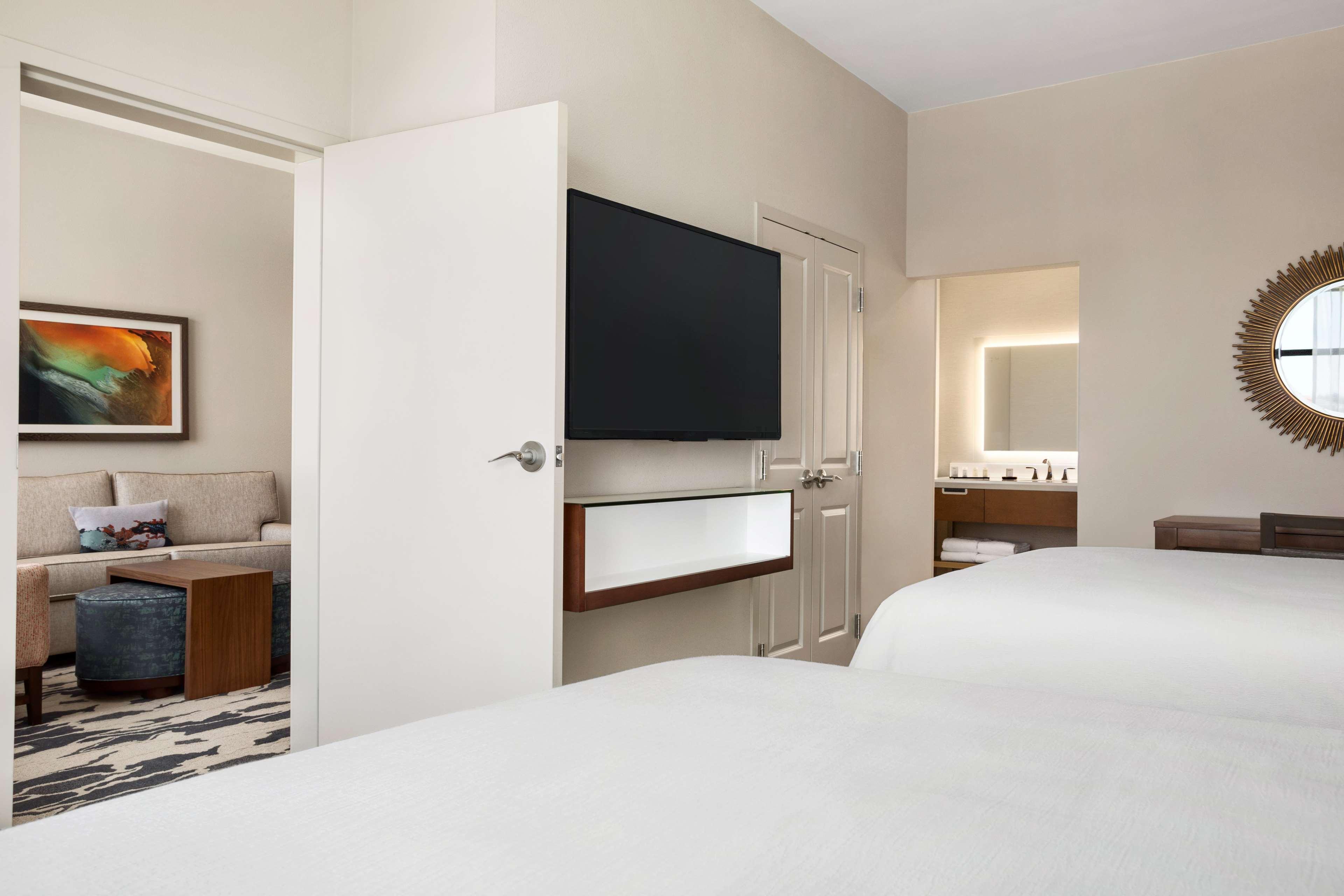 Suite Two Queen Beds