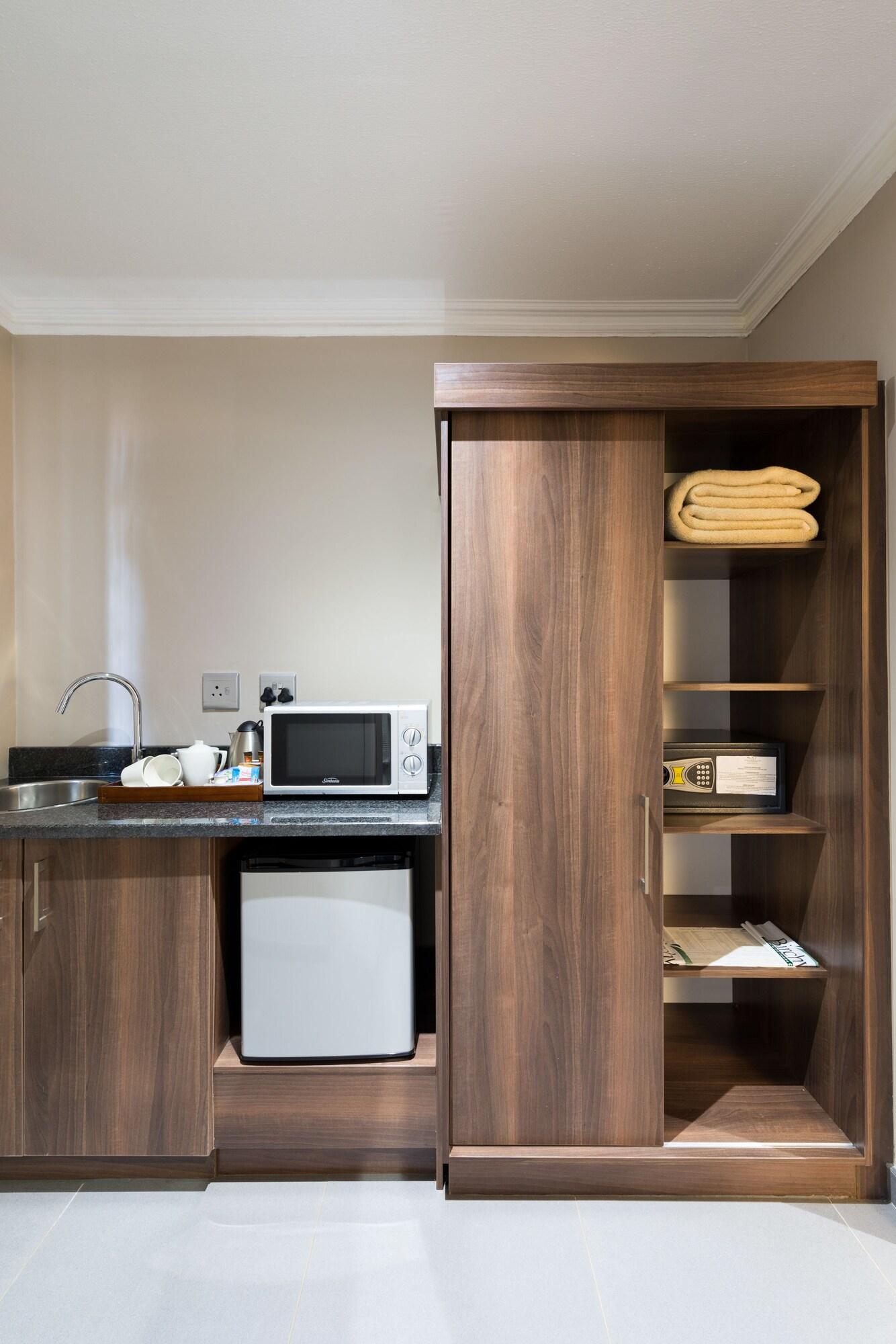 Double Executive King Bed